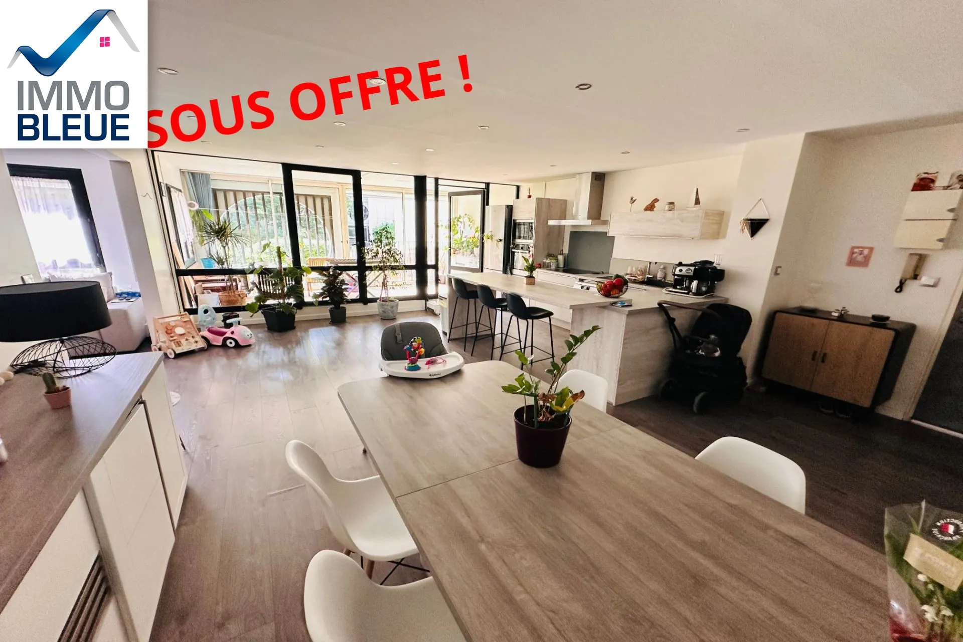 Spacieux appartement T4 climatisé à Martigues avec grande terrasse et parking
