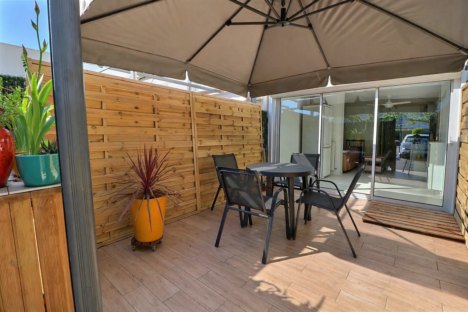 Appartement T2 avec terrasse et parking à La Grande-Motte, secteur Couchant
