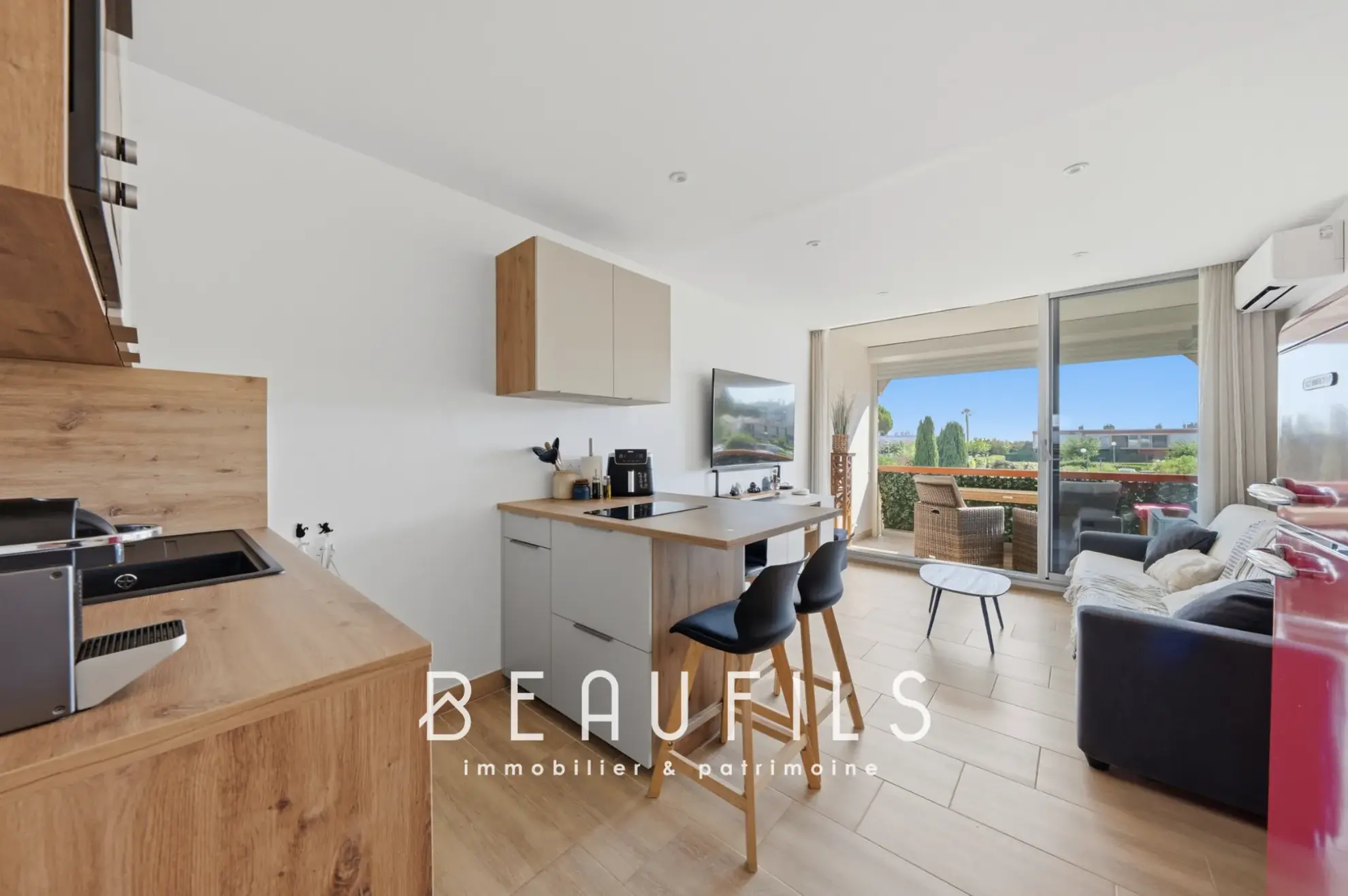 Studio rénové avec terrasse vue mer à Le Grau-du-Roi - Boucanet