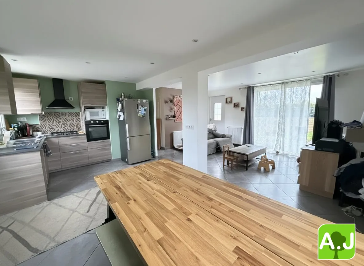 Maison de 4 chambres avec sous-sol total près de Saint André de l'Eure