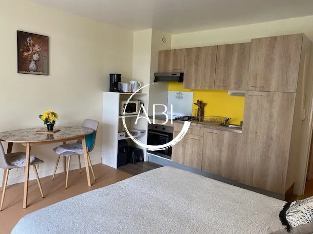 Appartement meublé à vendre à Bagnoles de l'Orne - 26 m², proche thermes