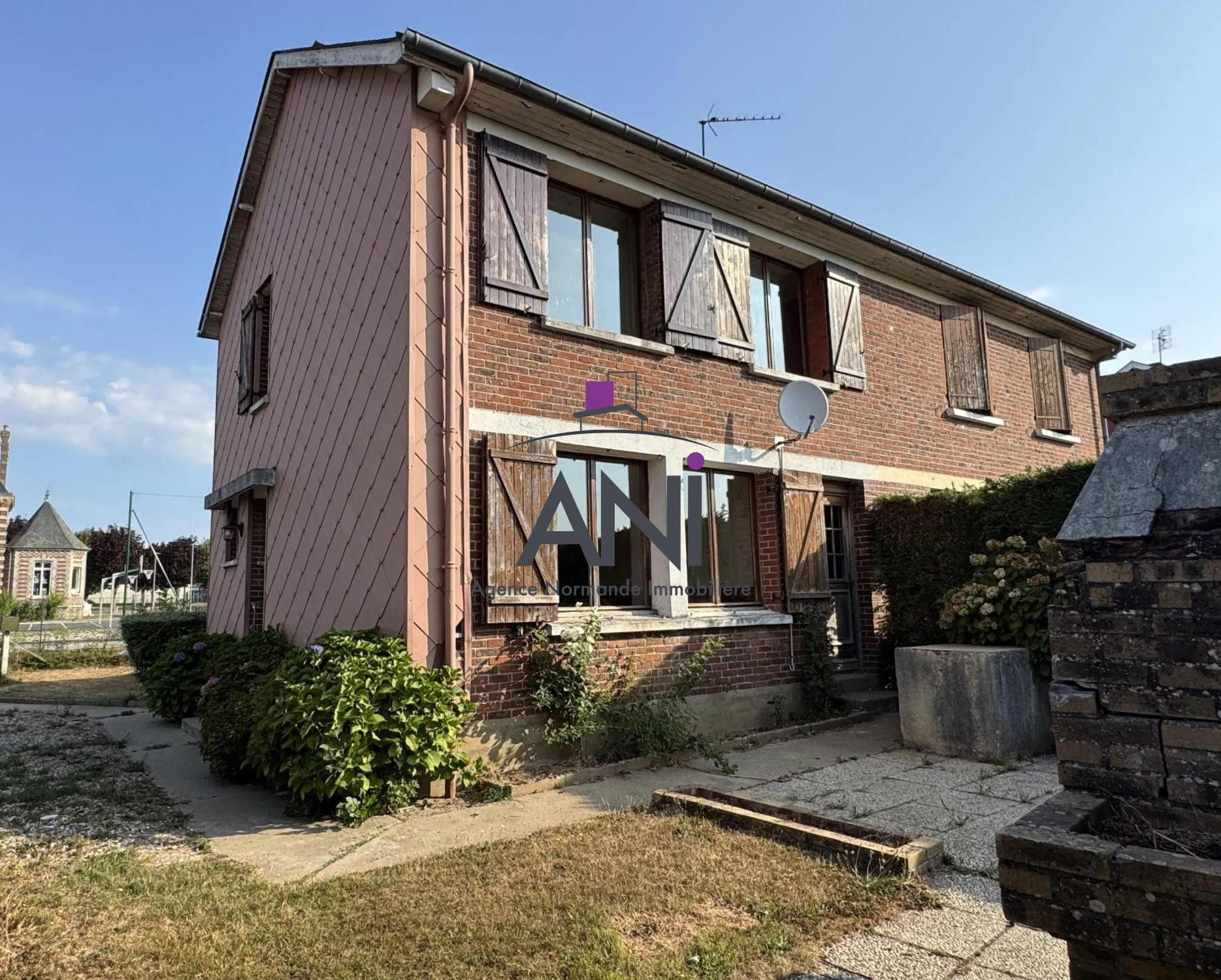 Maison à vendre à Bacqueville-en-Caux – 3 chambres, jardin, potentiel renové