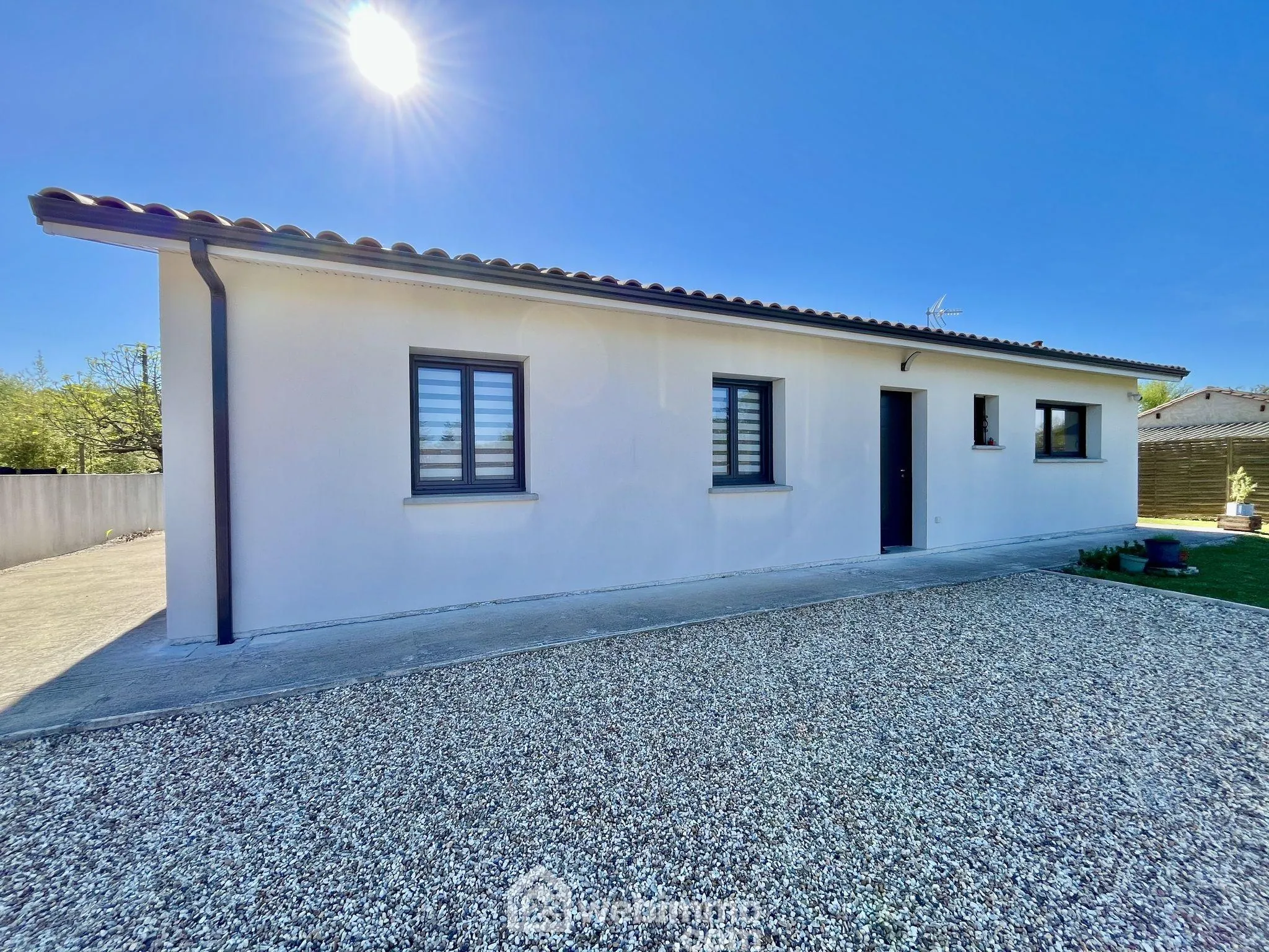 Maison contemporaine neuve à Saint-Denis-de-Pile - 3 chambres, grand séjour, proche Libourne