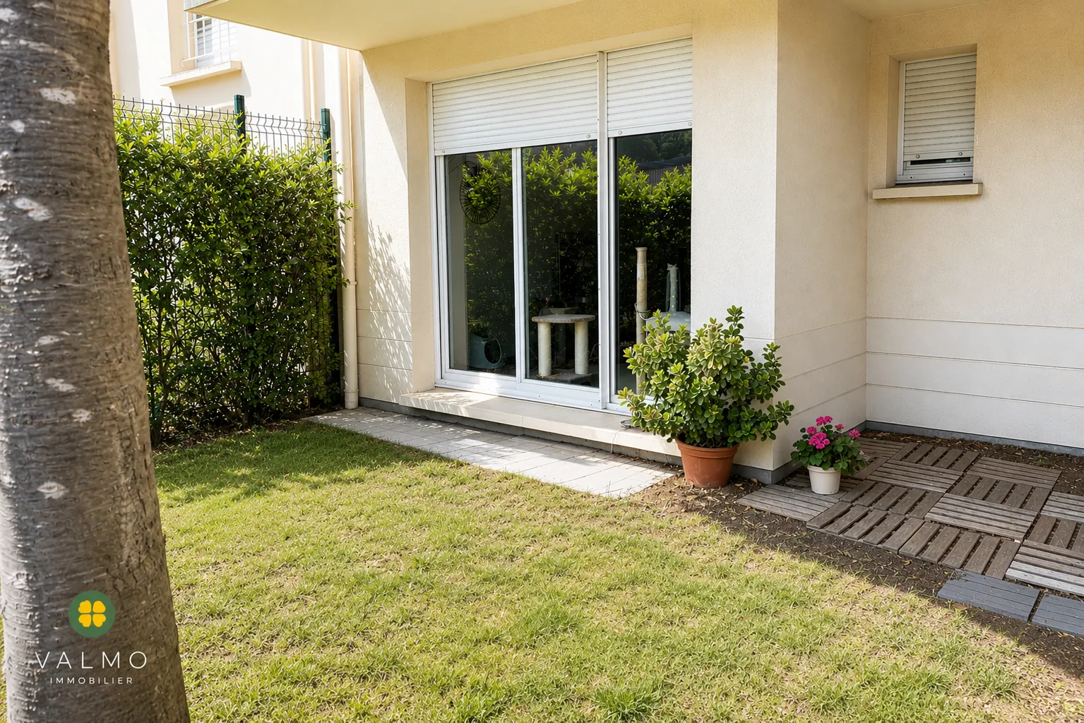 Studio lumineux de 32m² avec jardin, parking et cave à Flins-sur-Seine