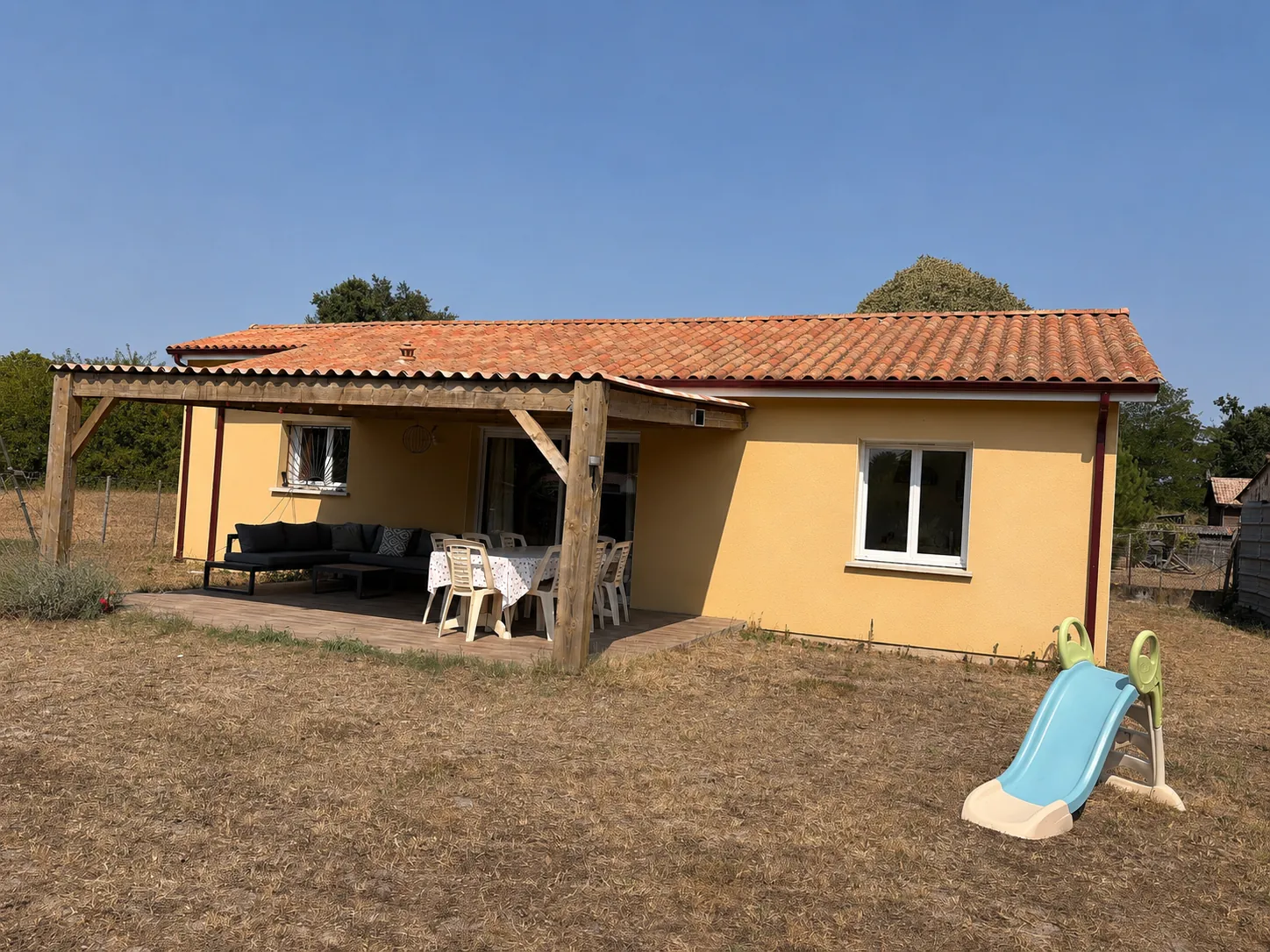 Maison récente de 80 m² avec jardin à Villandraut, 3 chambres, confort moderne