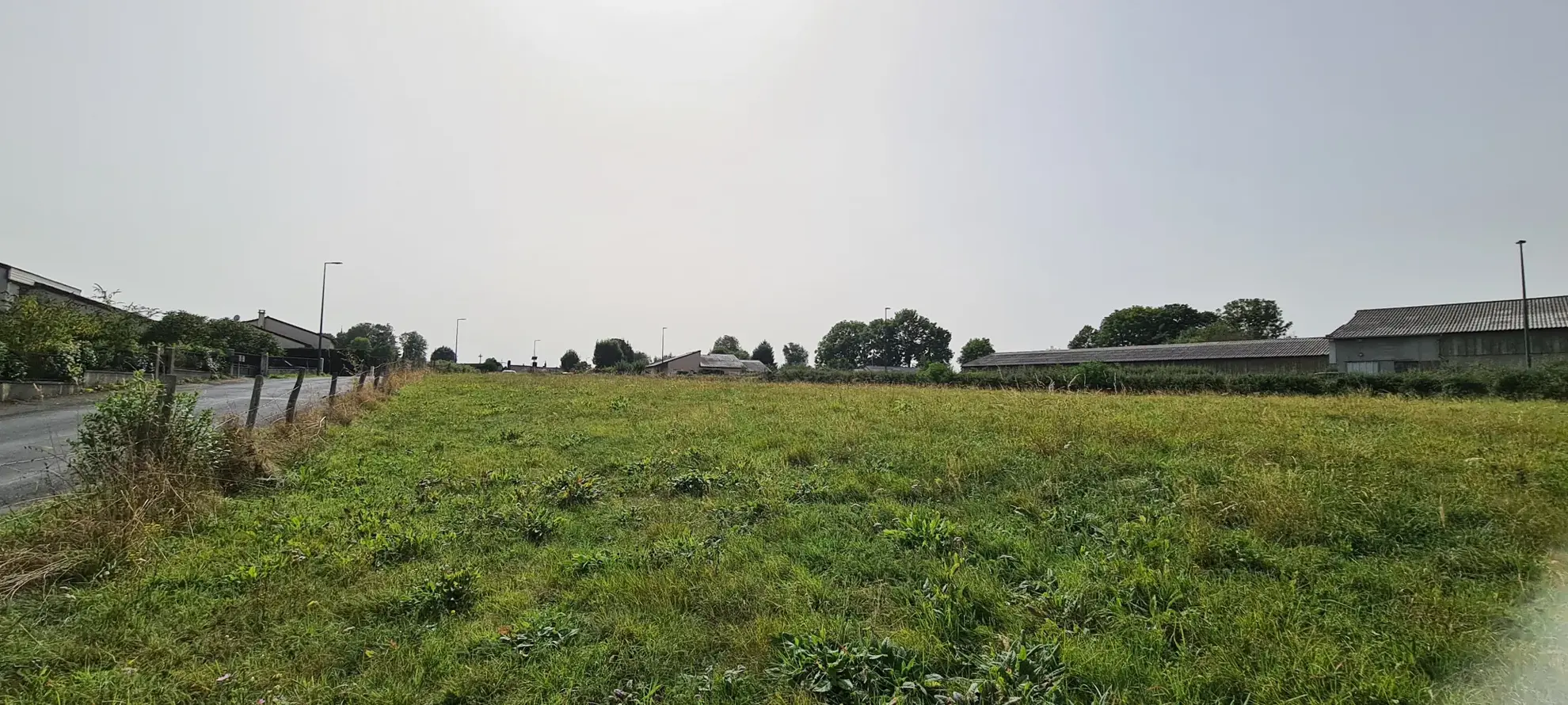Terrain à bâtir de 779 m² à Olby (63210), proximité Clermont-Ferrand