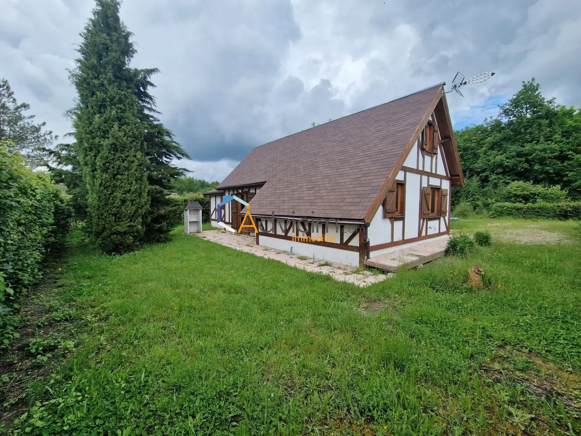 Beau chalet 4 pièces en Sologne avec jardin privé et nombreux équipements