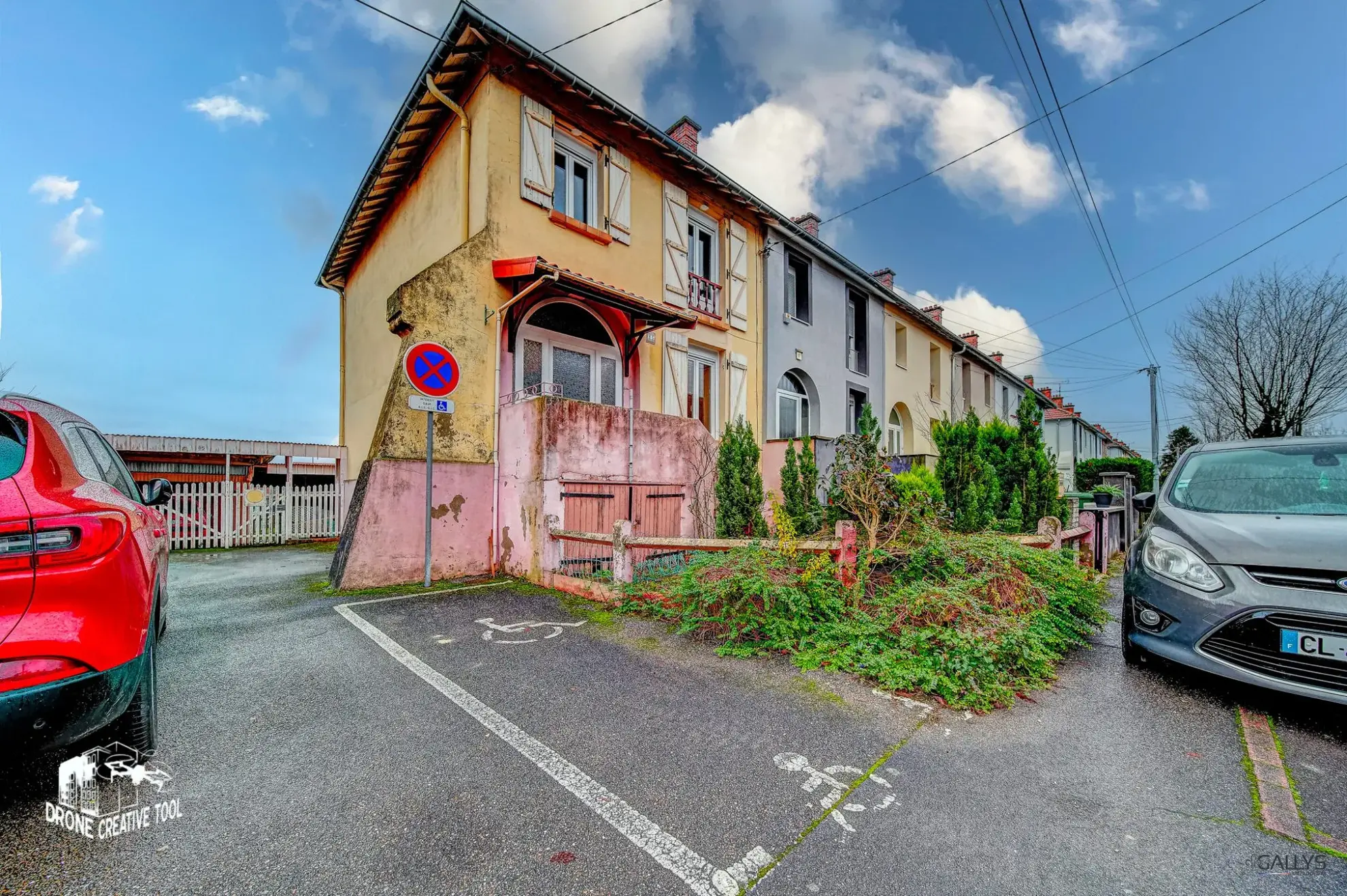 Maison à rénover à Fameck avec jardin et potentiel d'aménagement