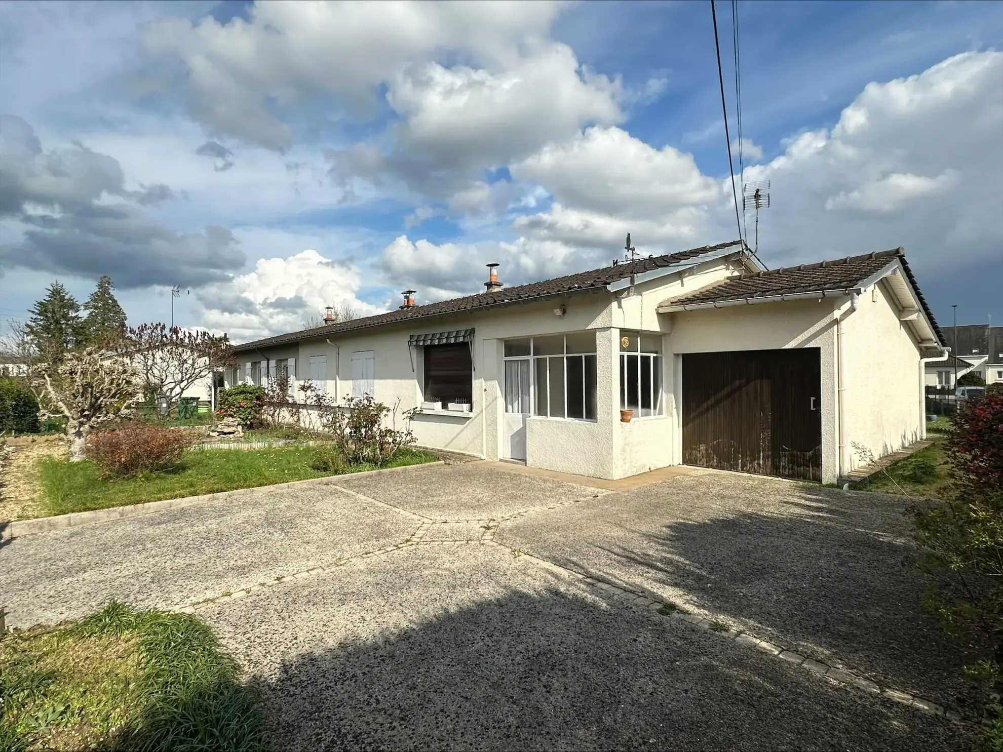 Maison à vendre à Tours Nord avec garage et terrain de 600 m²