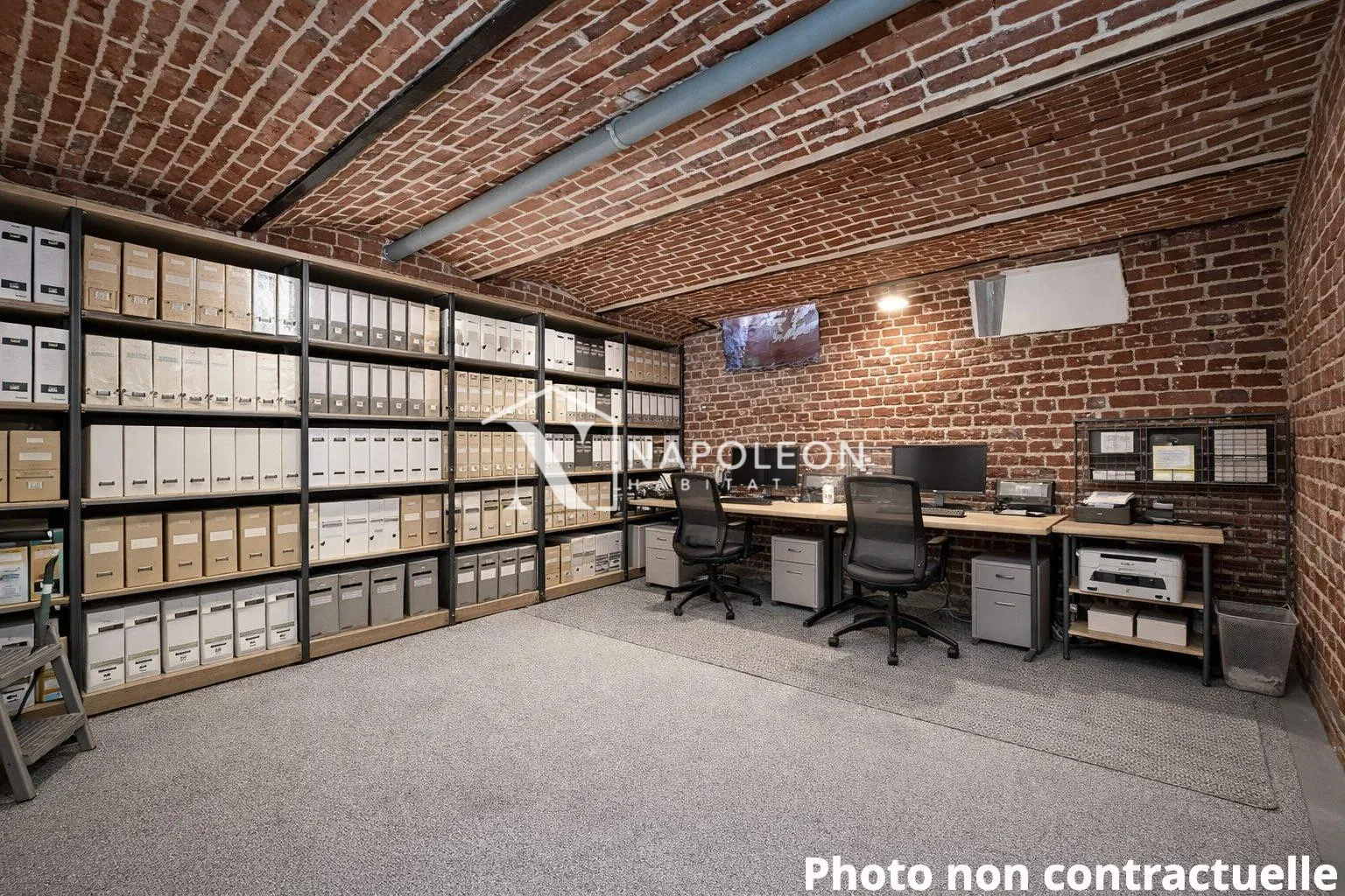 Local professionnel à vendre dans le Vieux Lille – Bureaux ou activité commerciale