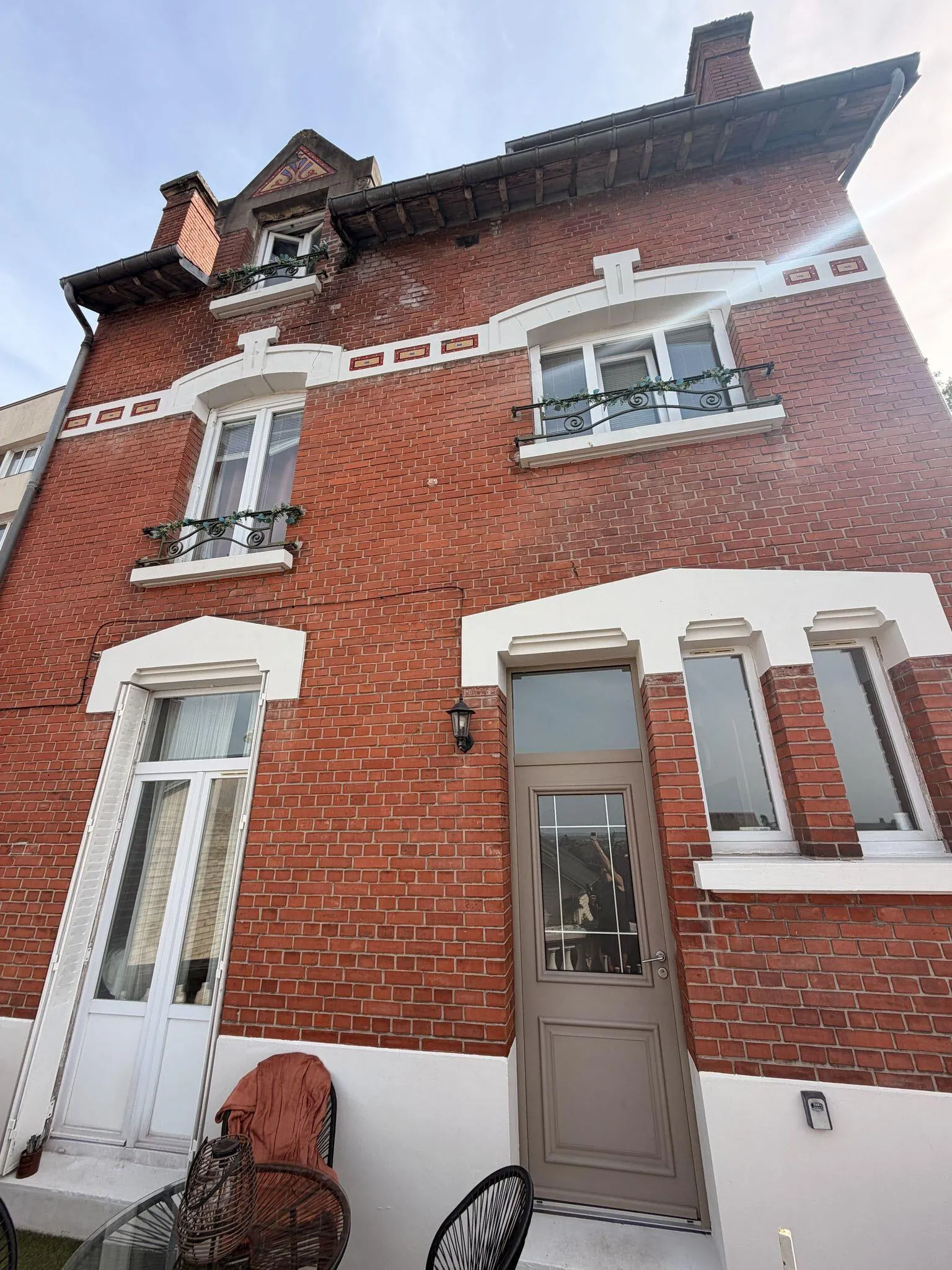 Maison de prestige de 170m² à Laon avec terrain arboré