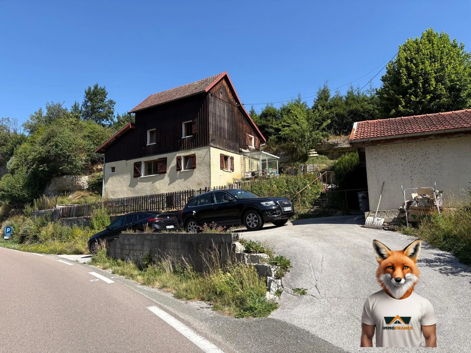 charmante maison de 89m2 avec belle vue Belle maison de 89m² avec jardin et vue dégagée à Les Combes