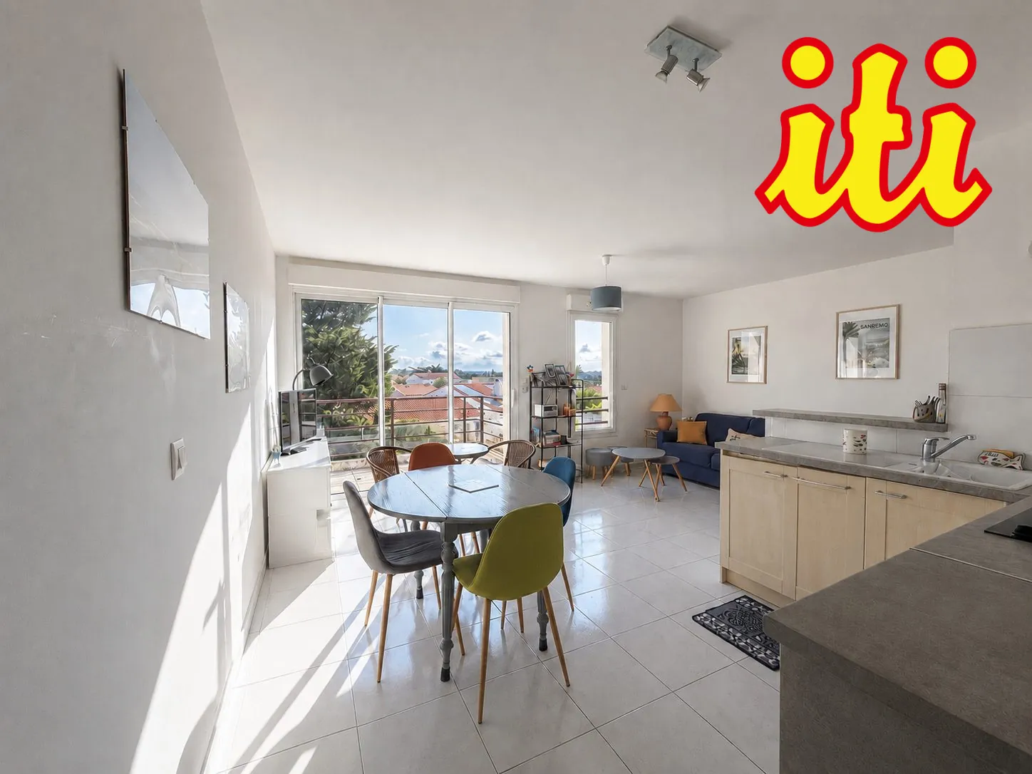Bel appartement T2 vendu à La Pironnière, proche plage et commerces