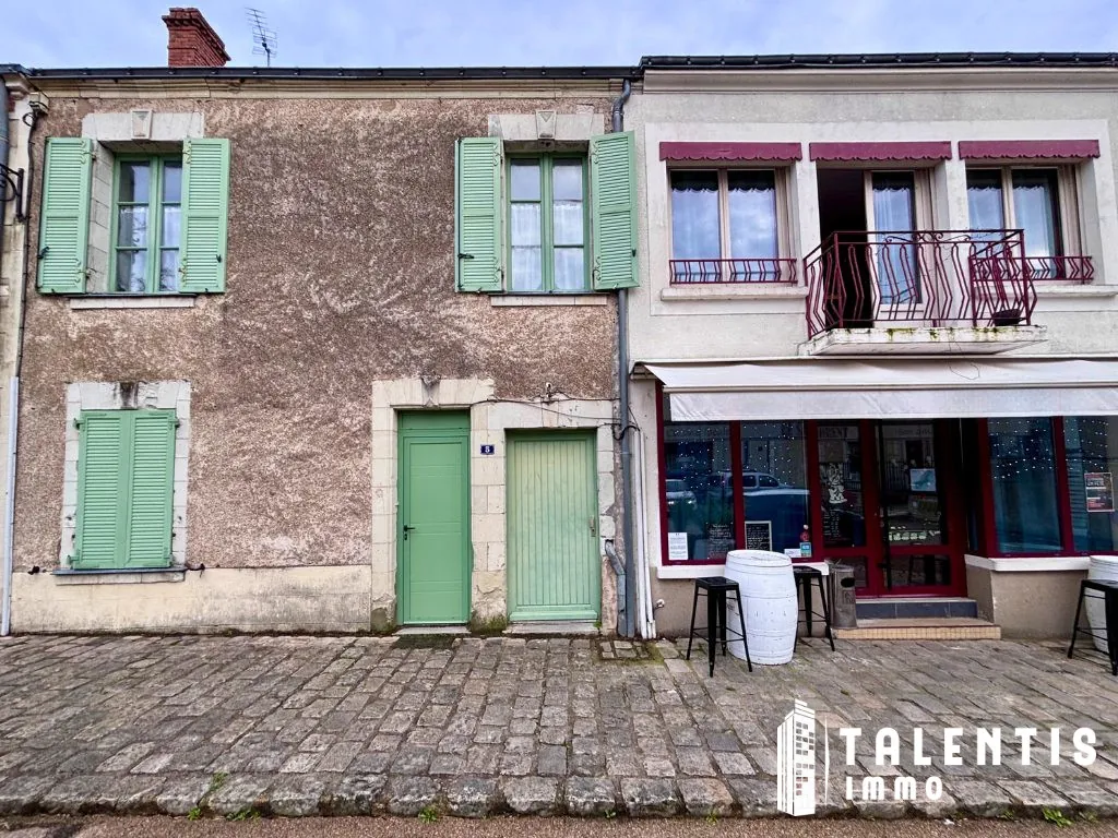 Maison de caractère avec 3 appartements à Saint-Florent-le-Vieil, vue Loire, emplacement exceptionnel