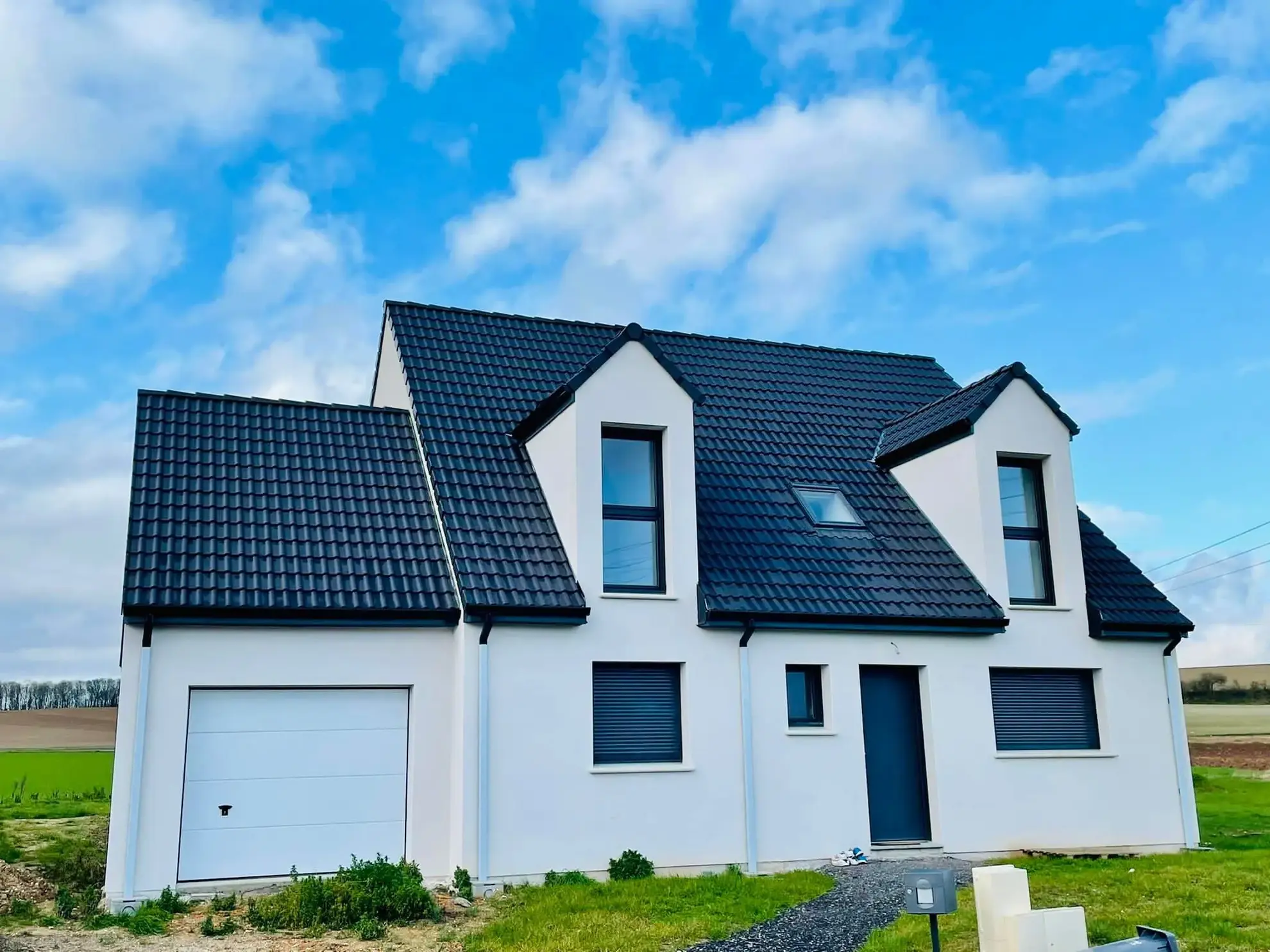 Maison neuve de 135 m² avec 4 chambres et garage à Haudivilliers