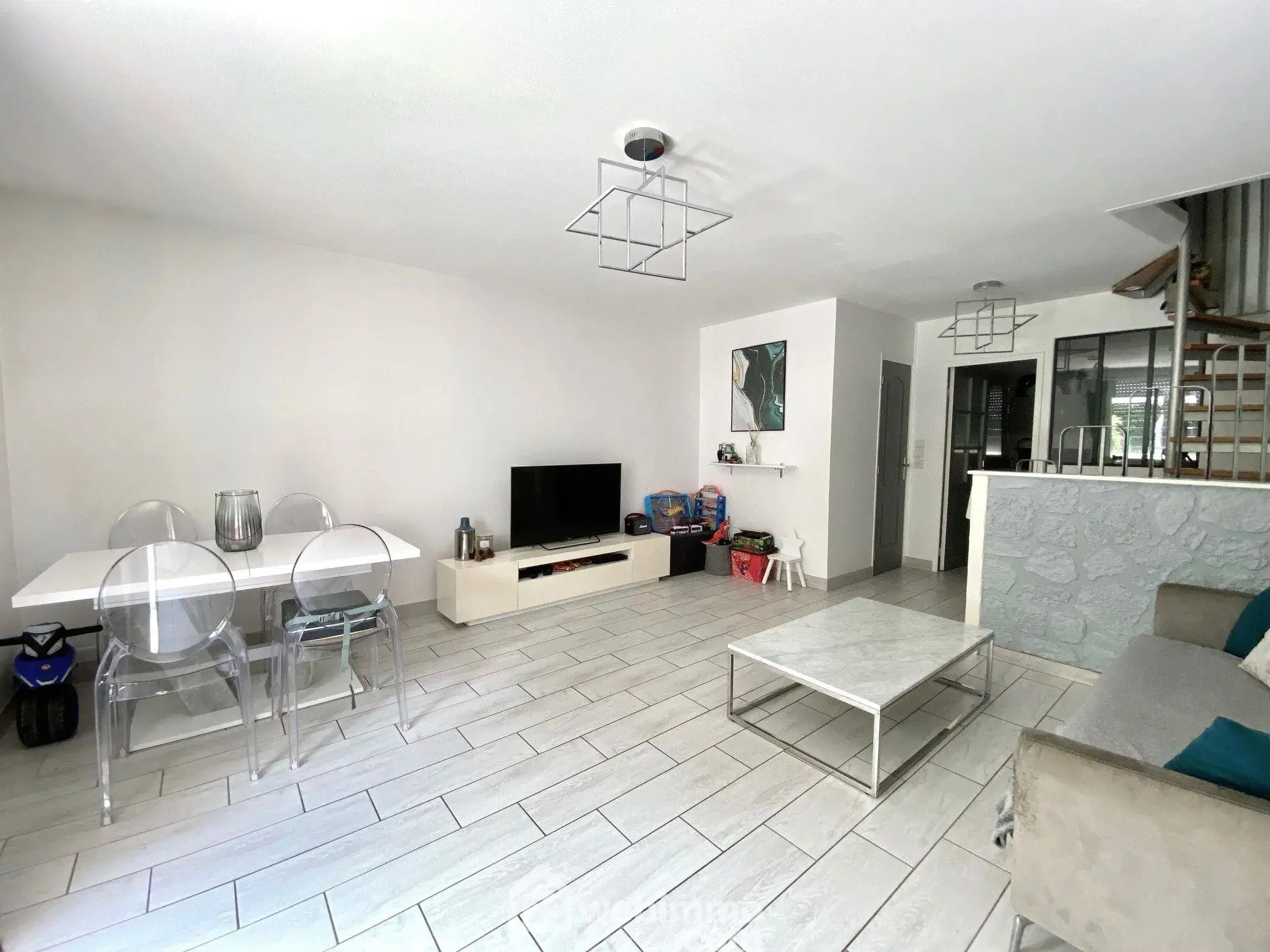 Maison familiale de 4 pièces avec jardin et garage à Bondoufle