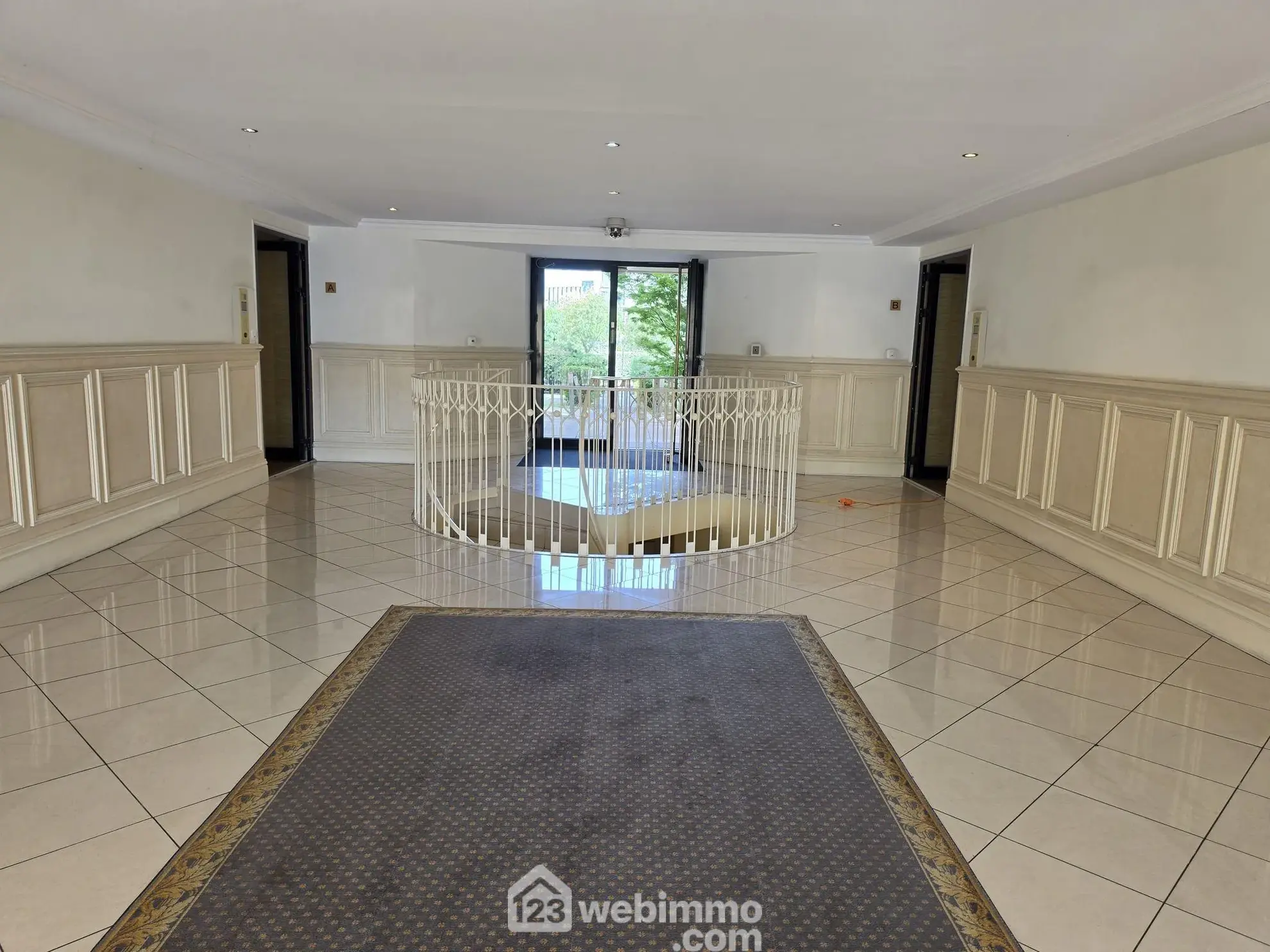 Appartement T2 à Bordeaux Ravezies avec balcon et parking – Opportunité à rénover