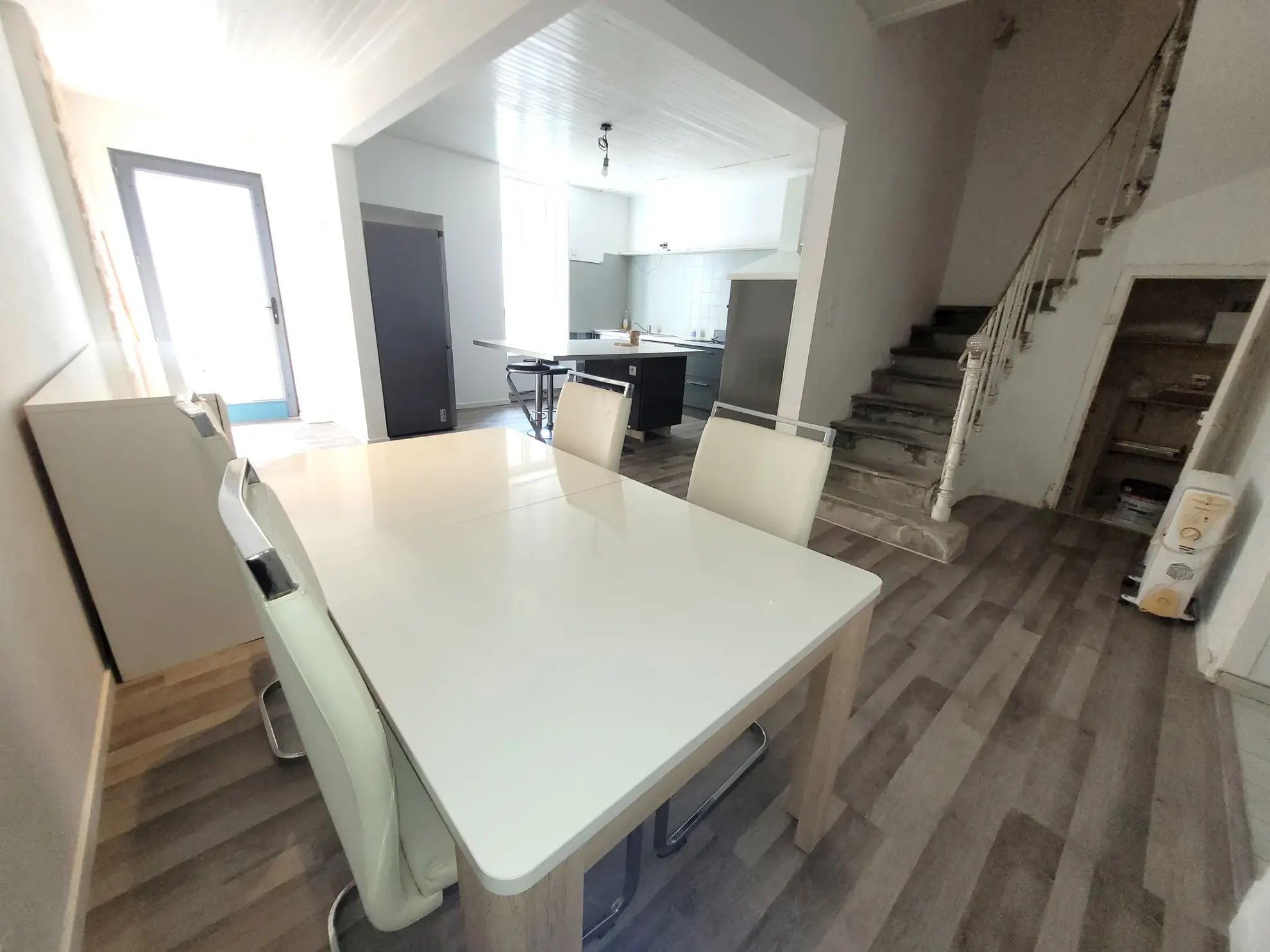 Achat maison de village à Fleury 125 m² avec terrasse et potentiel d'aménagement