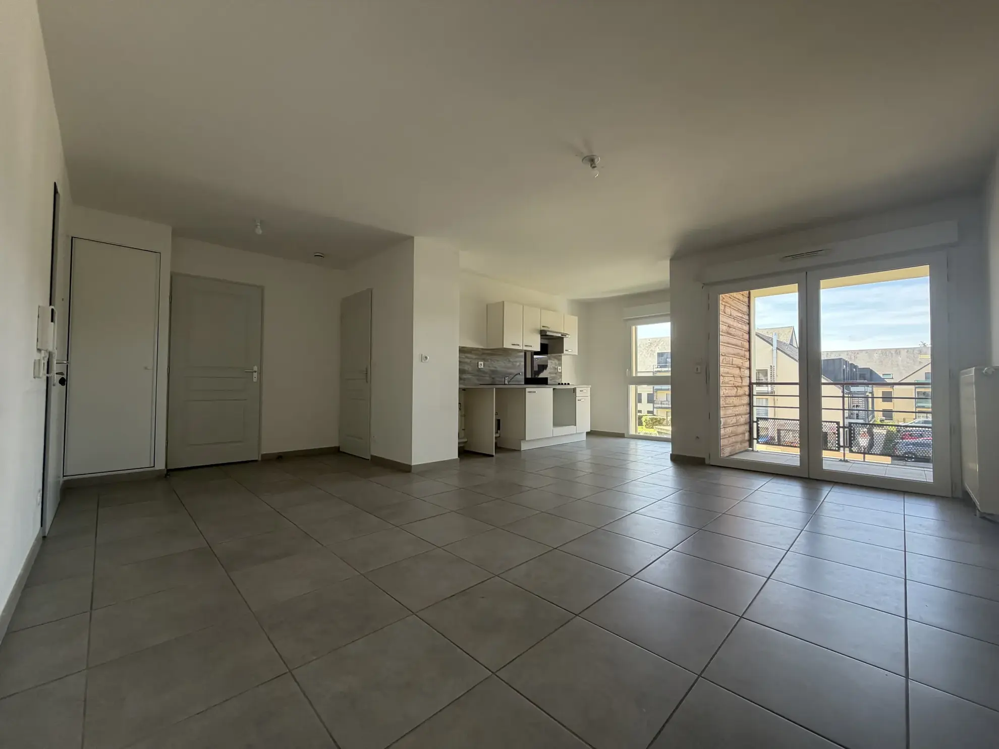 Appartement T2 avec balcon, parking à Honfleur - Résidence sécurisée, 46 m²