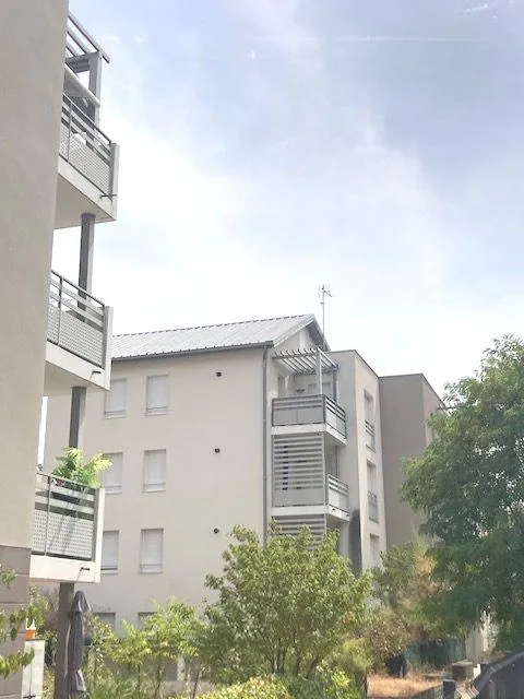 Bel appartement T2 de 39,44 m² avec parking à Chassieu