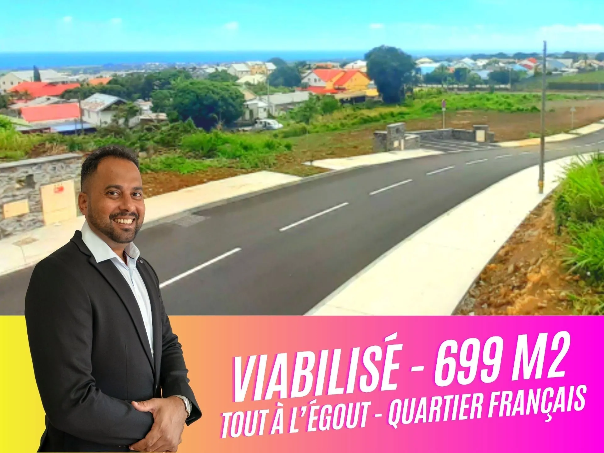 Terrain à bâtir de 699 m² avec vue mer à Sainte-Suzanne