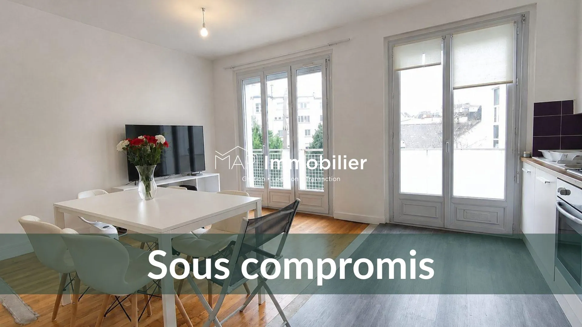 Appartement T2 Bis de 62m² avec balcon en centre-ville d'Hennebont pour investissement locatif