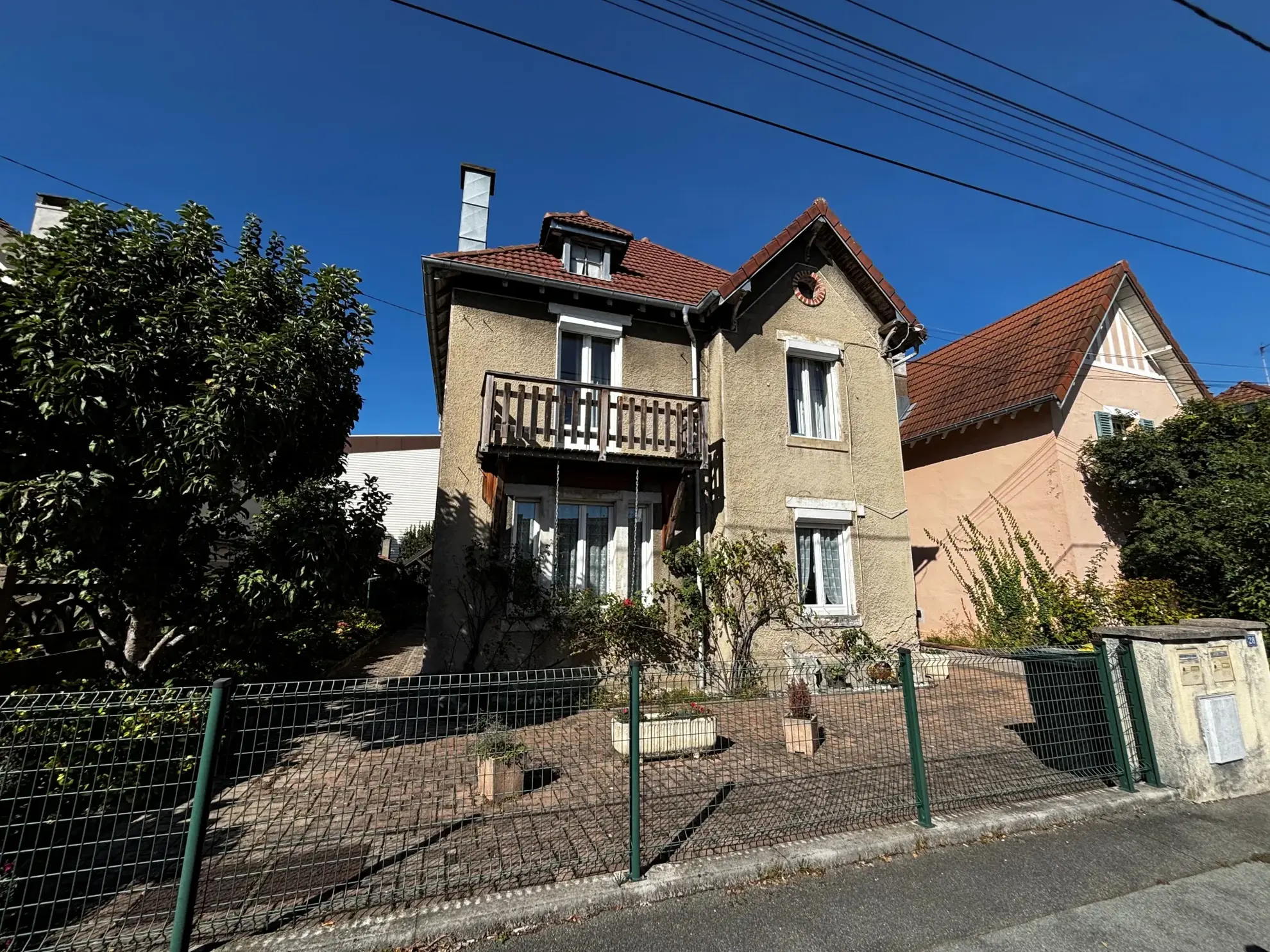 Maison familiale T7 à Montbéliard proche centre-ville avec potentiel locatif