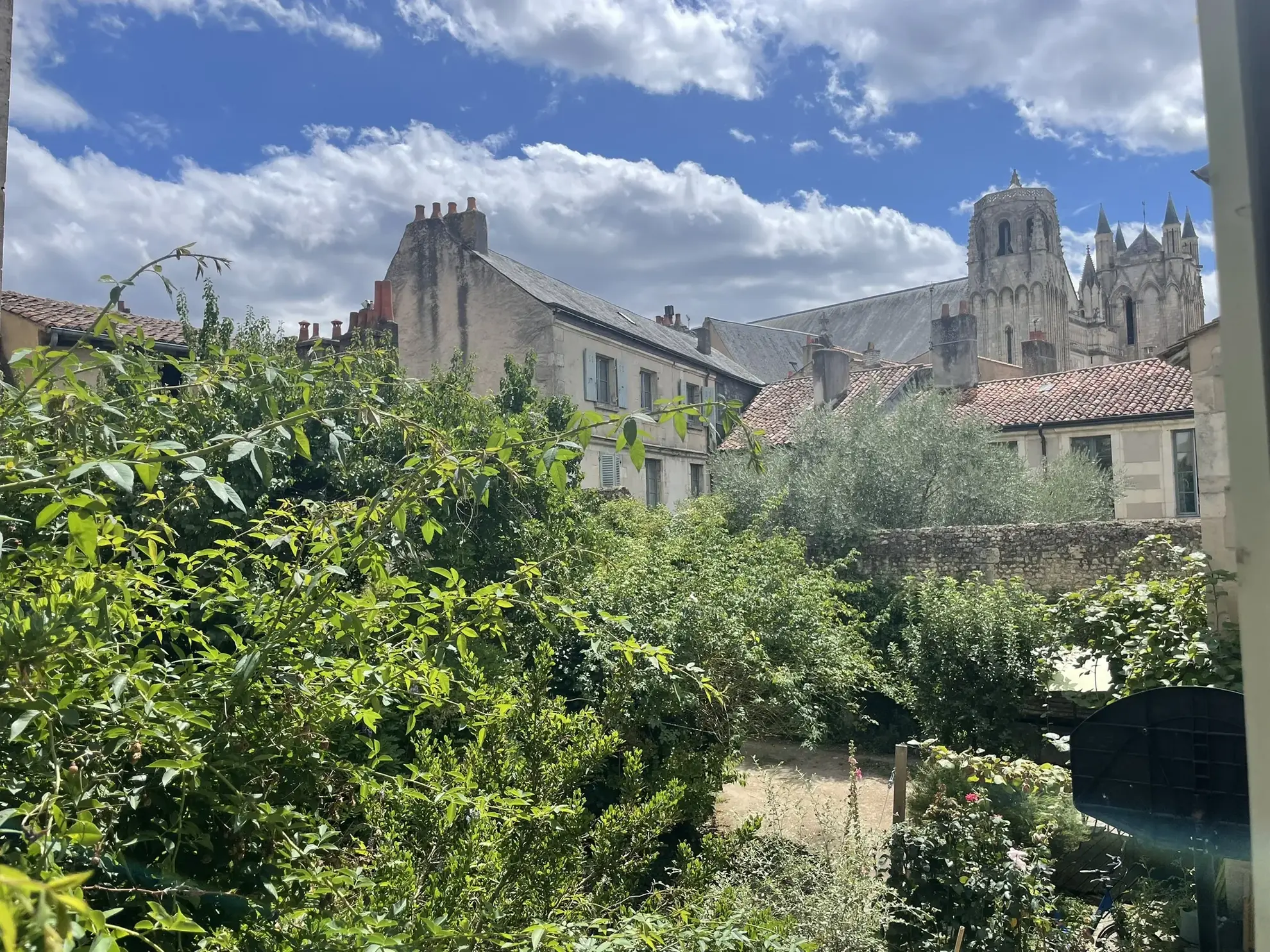 Appartement lumineux de 40 m² dans le centre historique de Poitiers