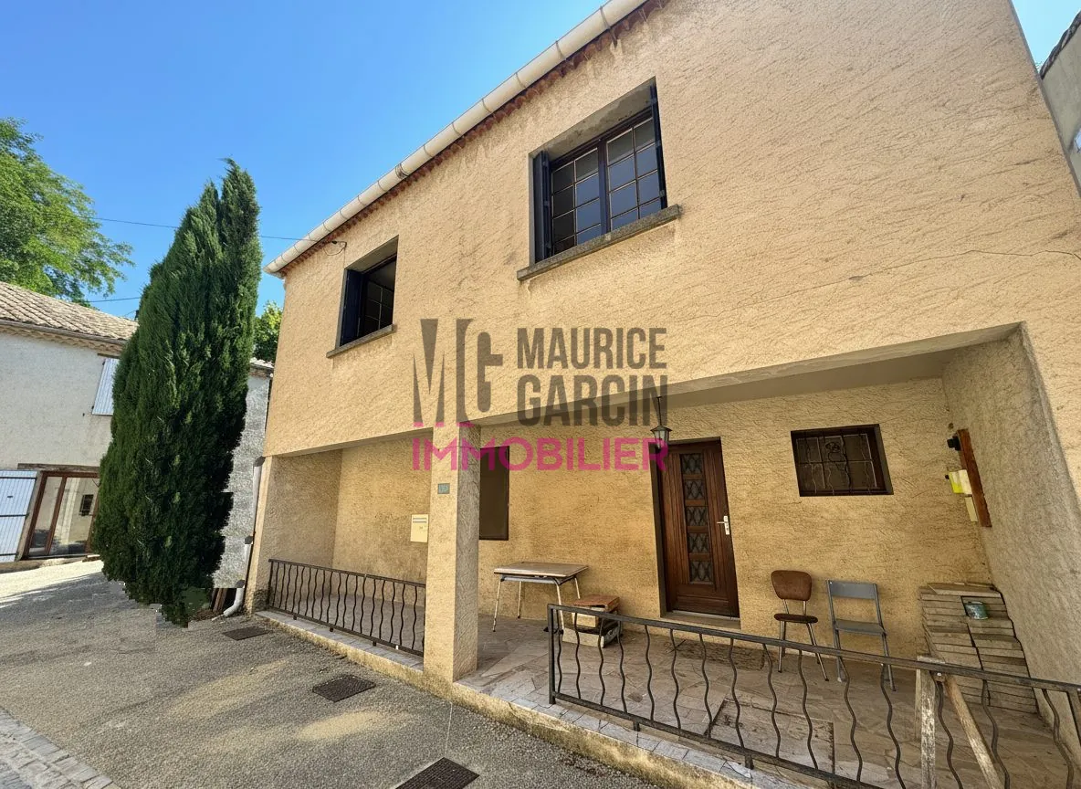 Maison de village à vendre à Visan avec terrasse et potentiel de rénovation