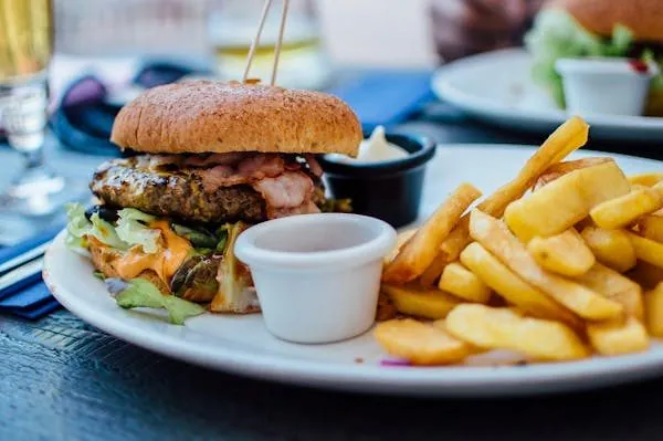 Restaurant avec Licence IV à vendre dans l'Essonne — Emplacement privilégié et potentiel immédiat