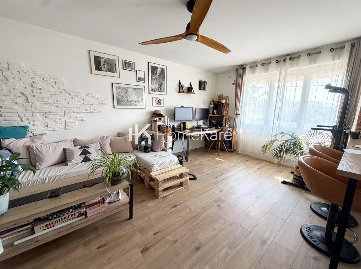 Appartement T2 rénové de 49 m² avec garage à Toulouse