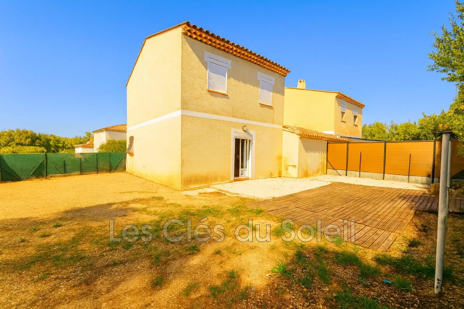 Maison de 90 m² à Brignoles avec jardin clos et potentiel piscine