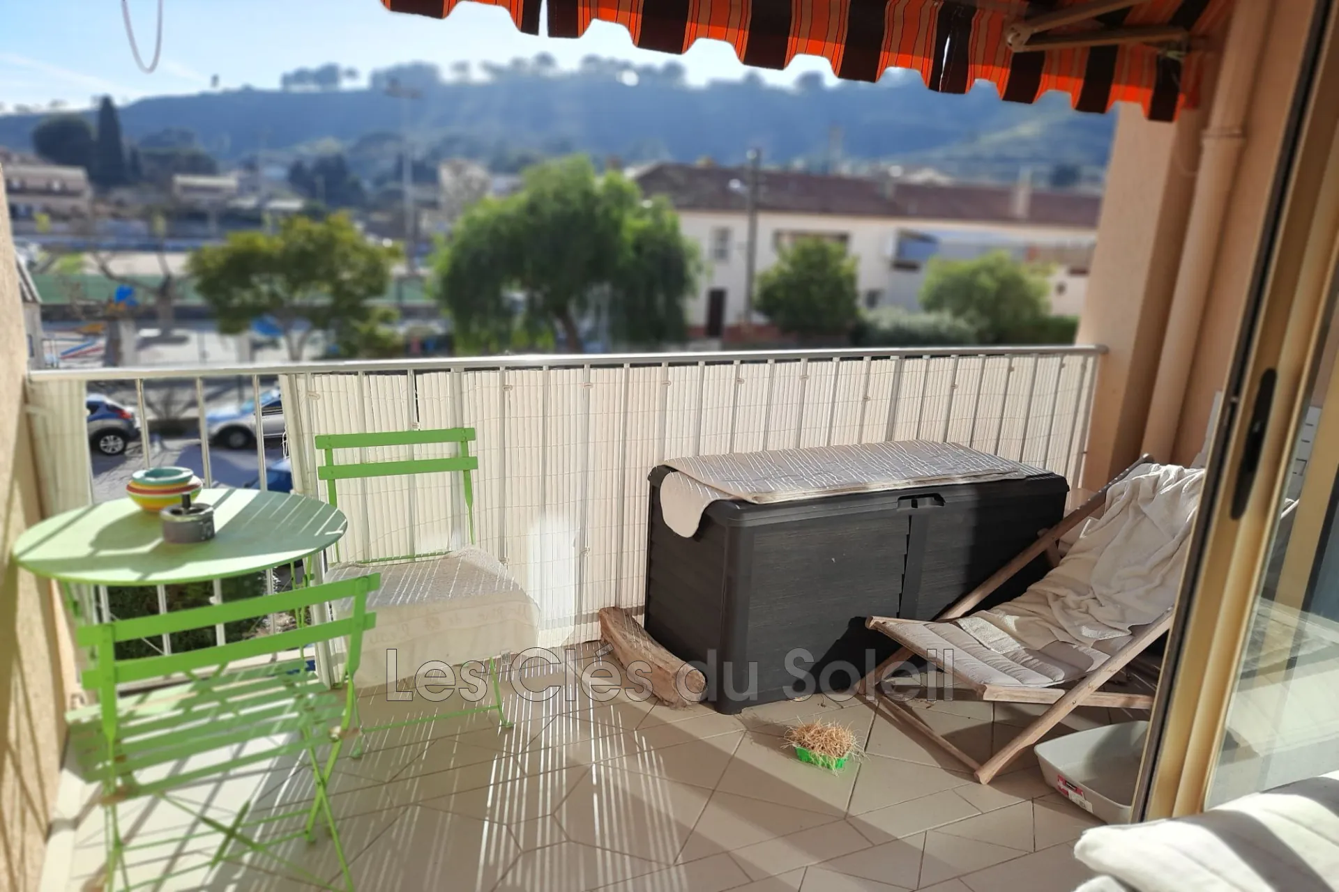 Appartement T2 à vendre à Saint Mandriér - Loggia, parking et calme
