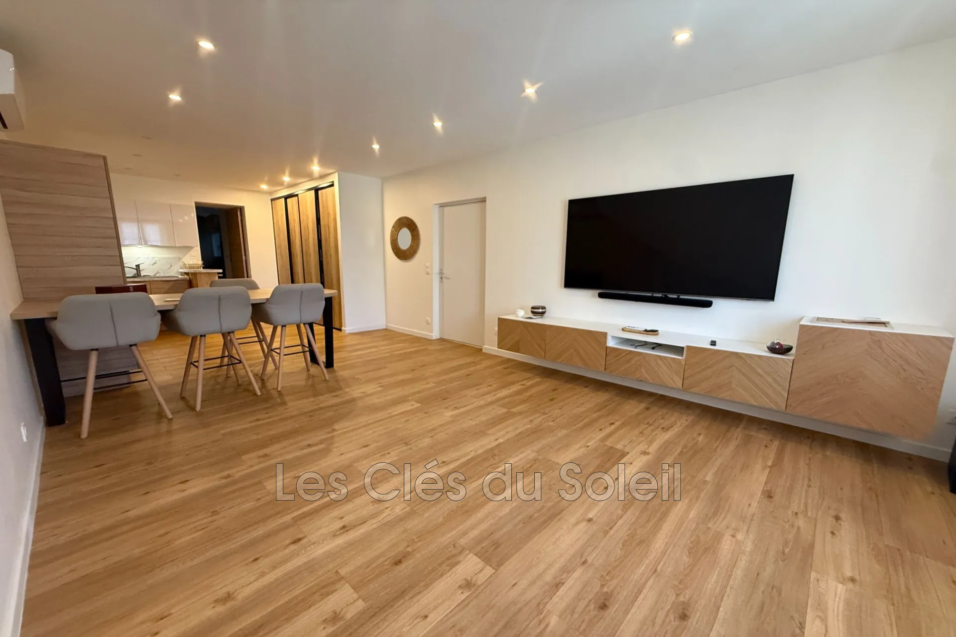 Appartement T2 rénové à Hyères Riondet, idéal pour résidence ou investissement