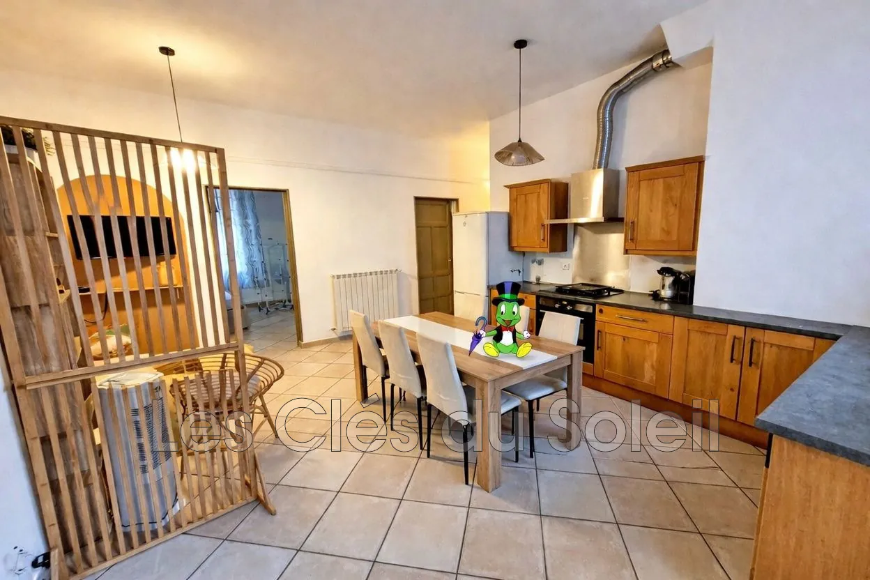 Appartement T5 rénové à Toulon, investissement idéal pour la colocation ou famille