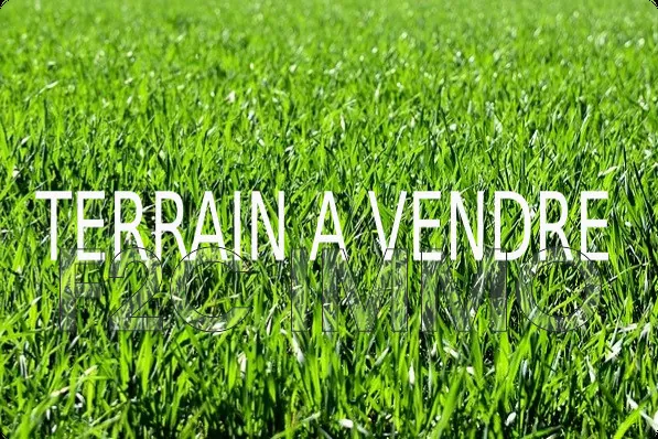 Terrain à bâtir de 771 m² à Valmont, proche des commodités