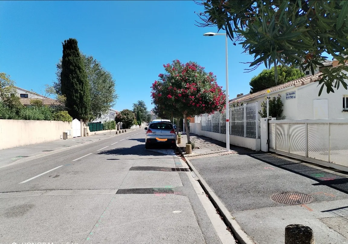 Charmante maison T3 avec jardin et terrasse au Grau-du-Roi - Secteur résidentiel prisé