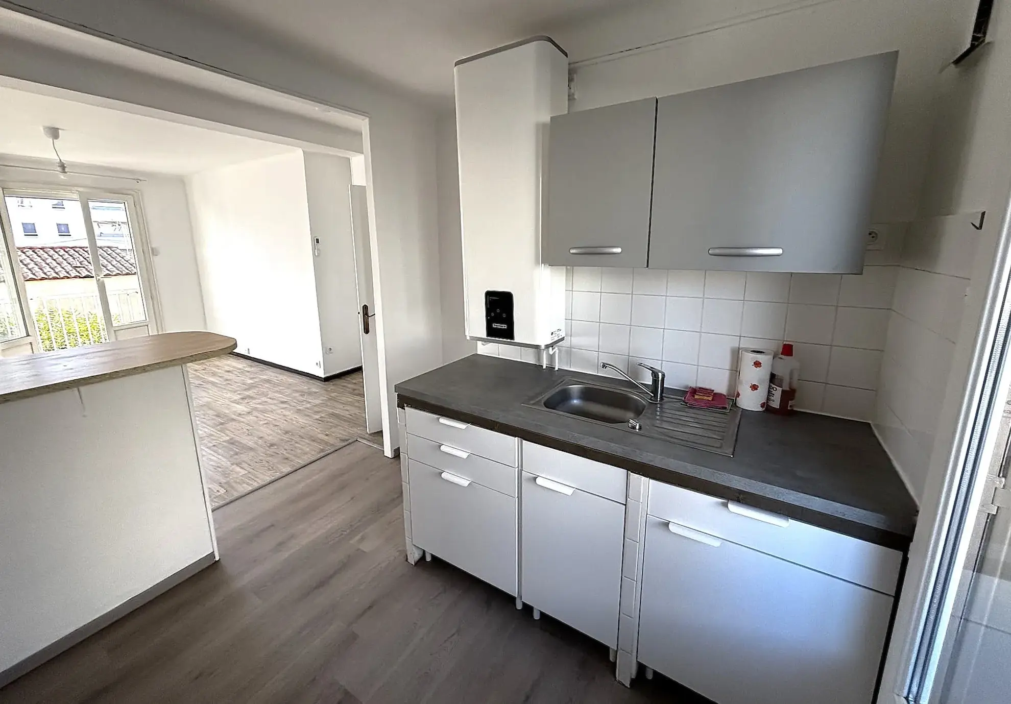 Appartement Type 3 rénové et loué à Nîmes – Idéal investissement