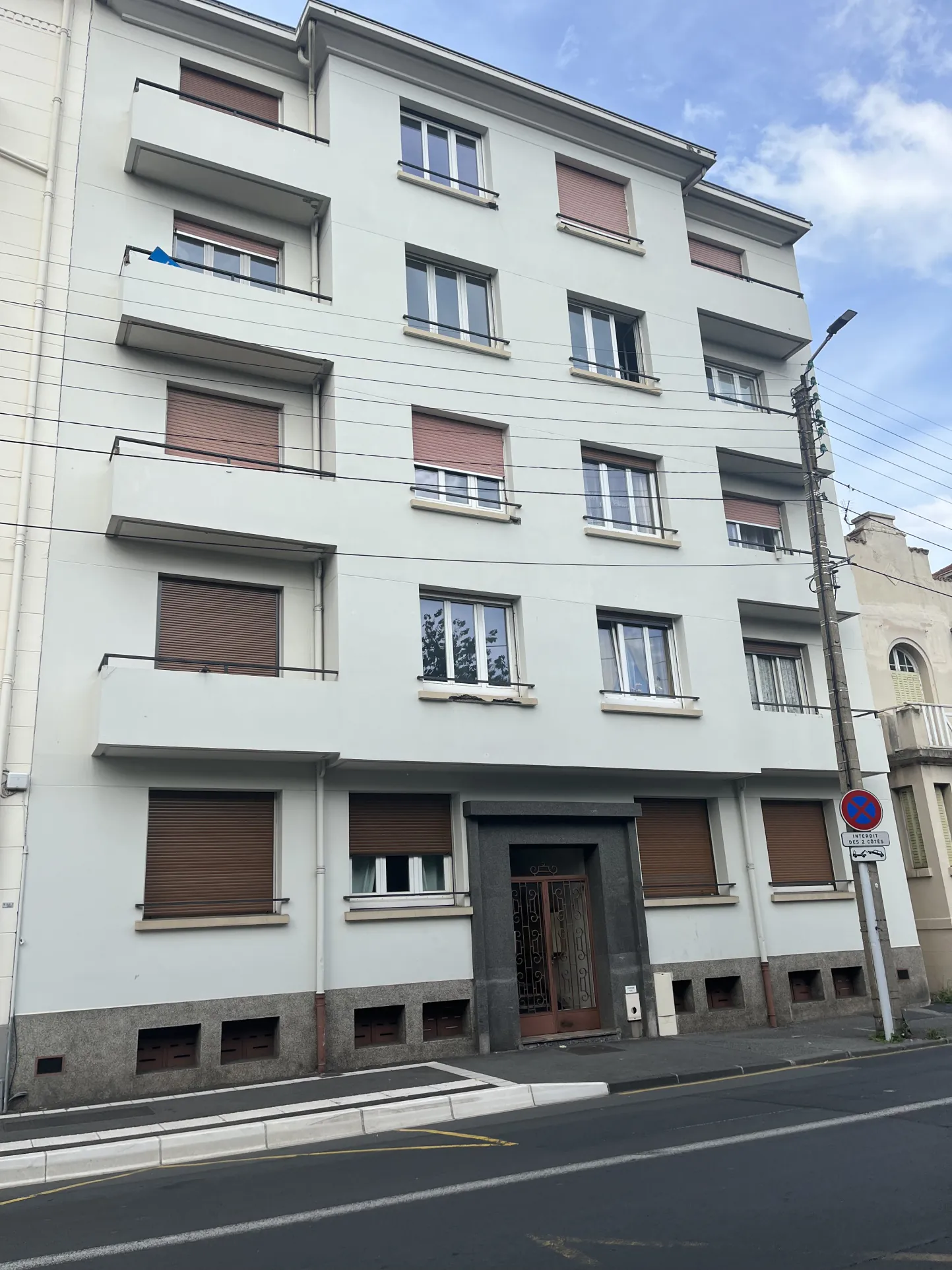 Appartement T3 à Clermont-Ferrand avec cave, garage et balcon - 63,13 m²