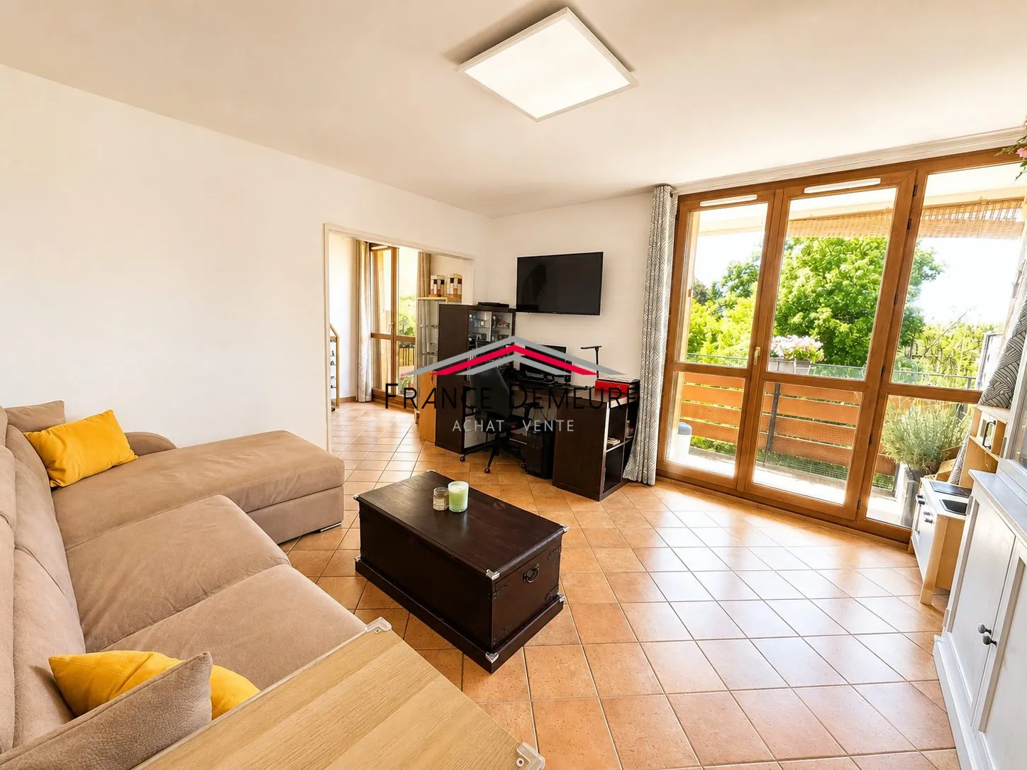 Bel appartement 4 pièces de 74 m² avec balcon et cave à Franconville