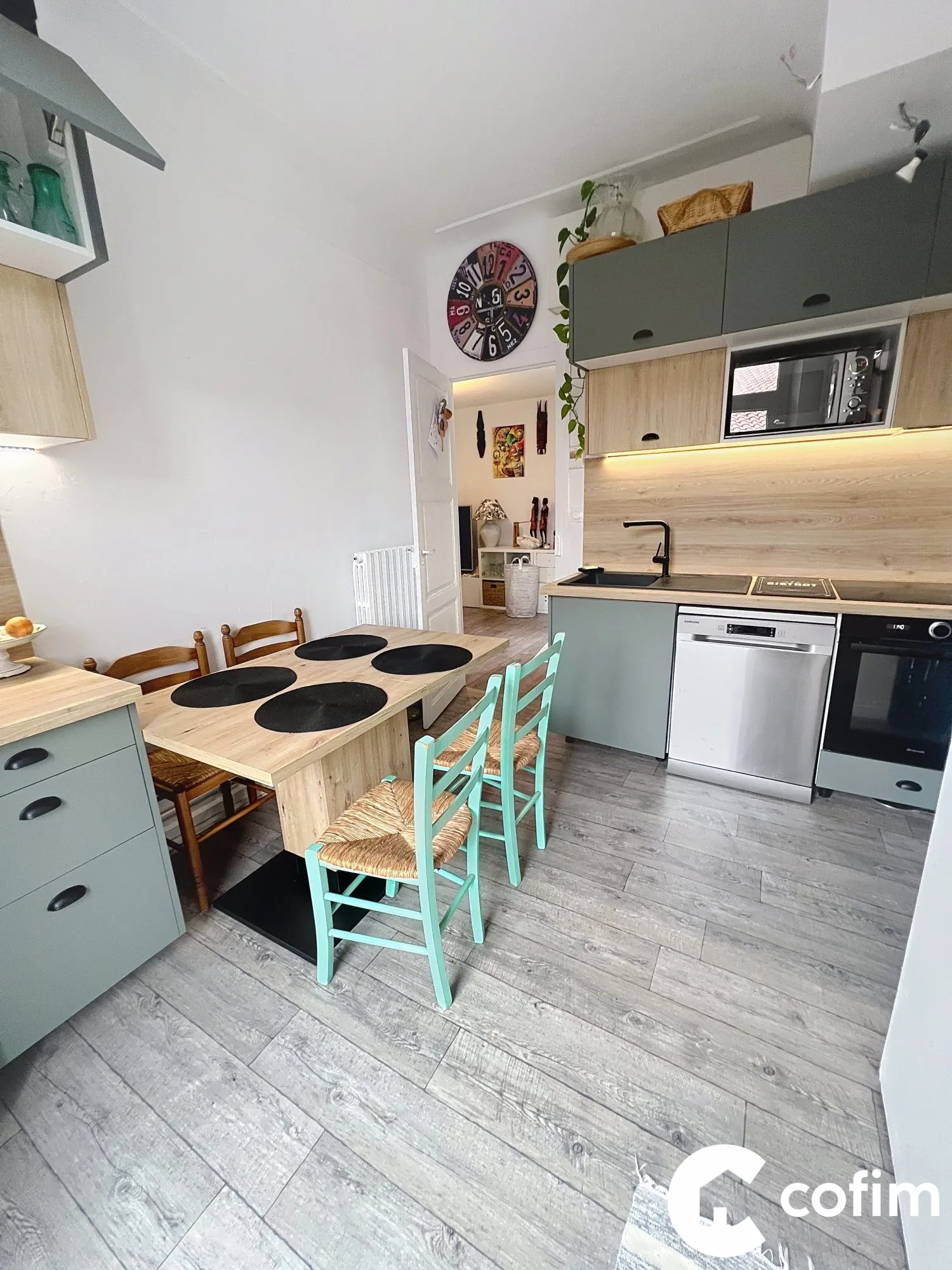 Appartement rénové avec terrasse à Boucau — Opportunité rare