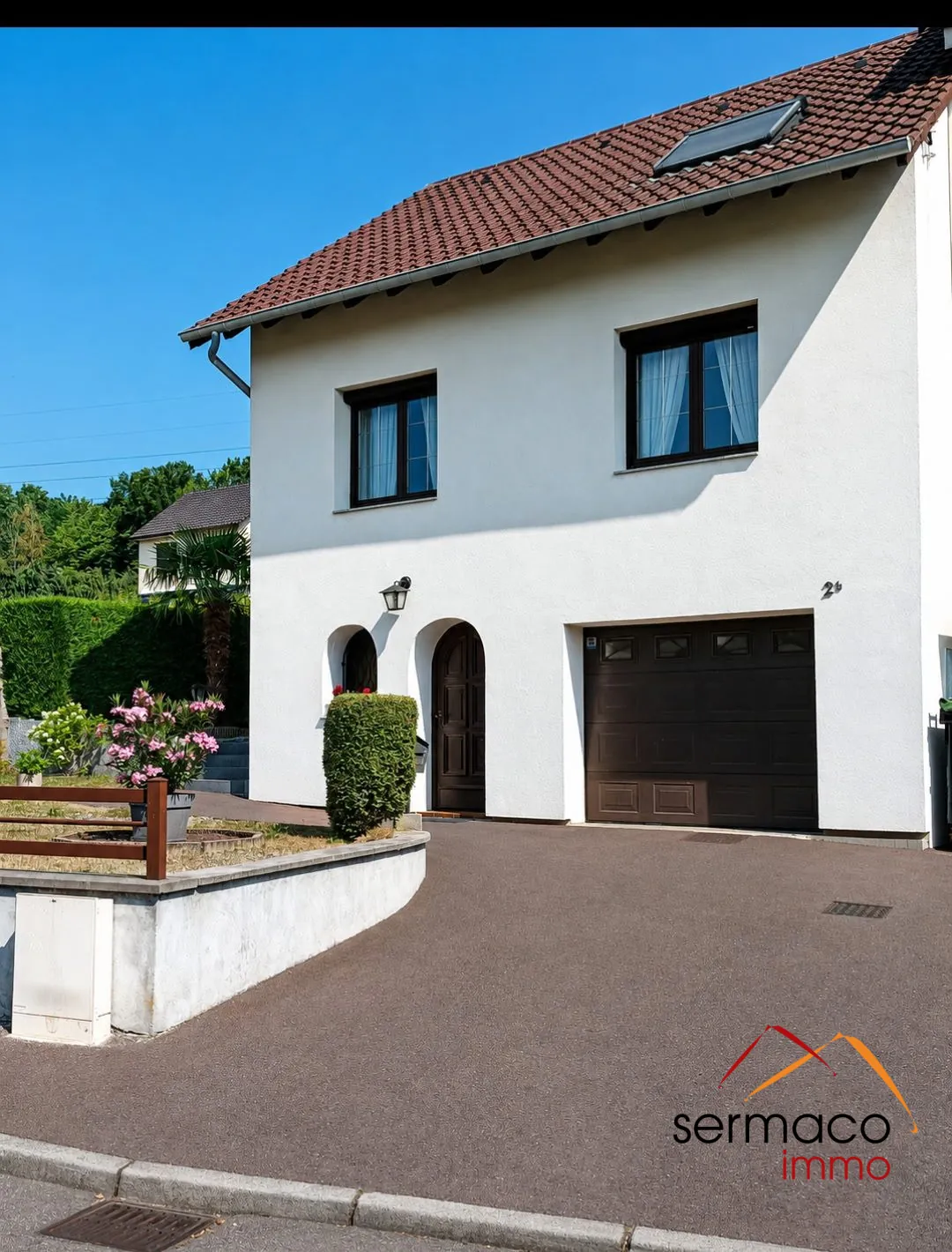 Maison mitoyenne à vendre à Freyming-Merlebach de 100 m² avec terrasse et garage