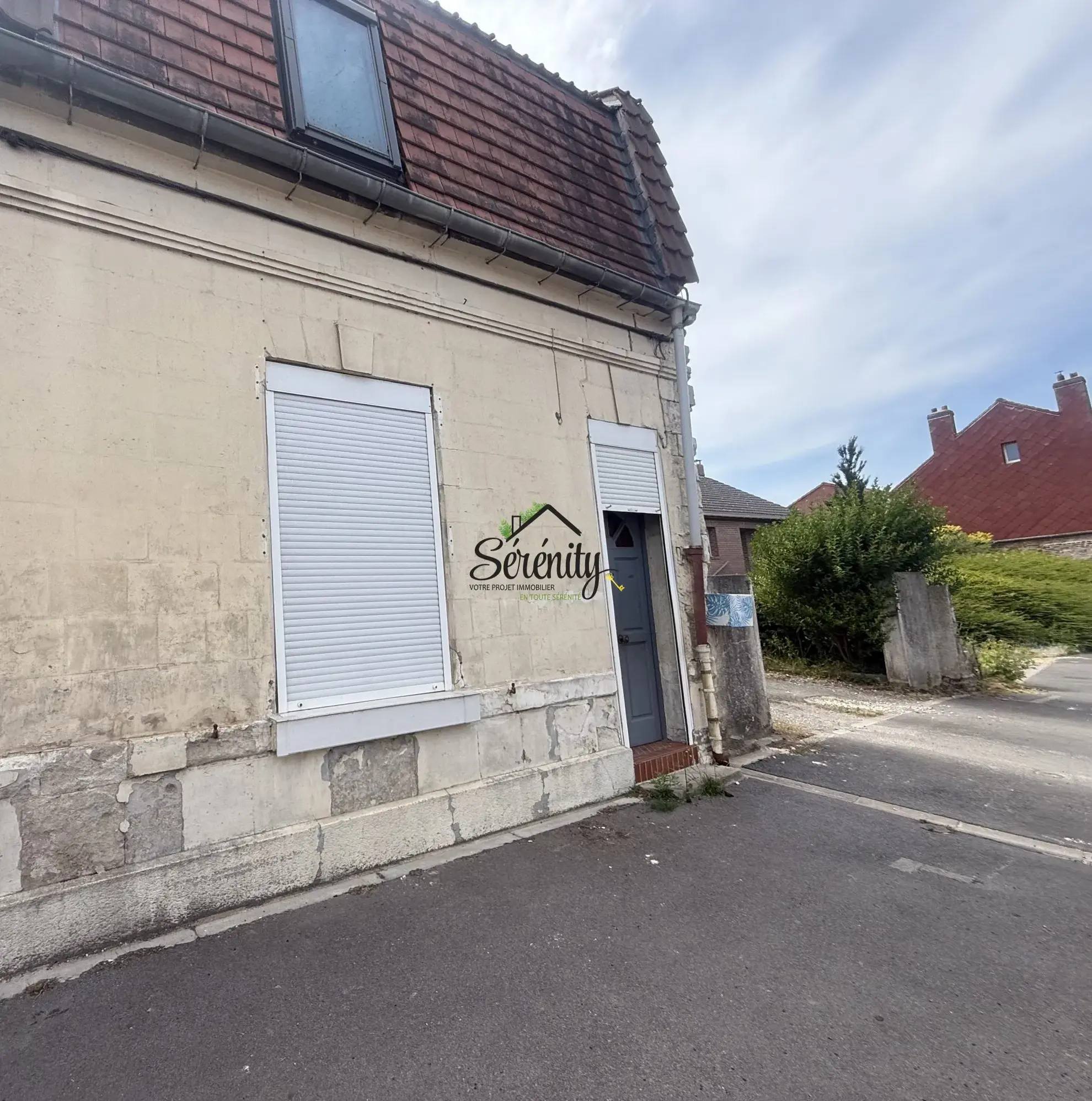 Maison de ville à Cambrai avec terrasse, idéale première acquisition ou investissement à 68 m²