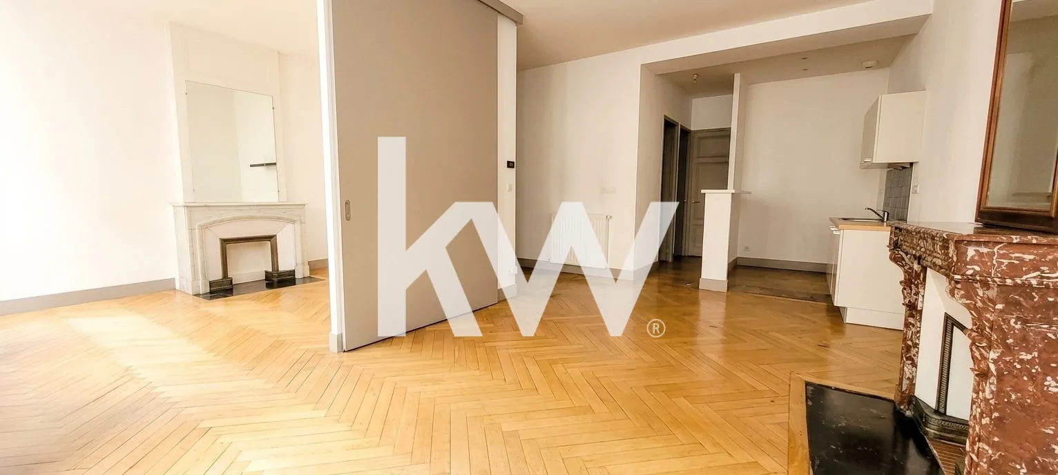 Charmant appartement T3 de 61 m² à Saint-Étienne, place Jean Jaurès au centre-ville