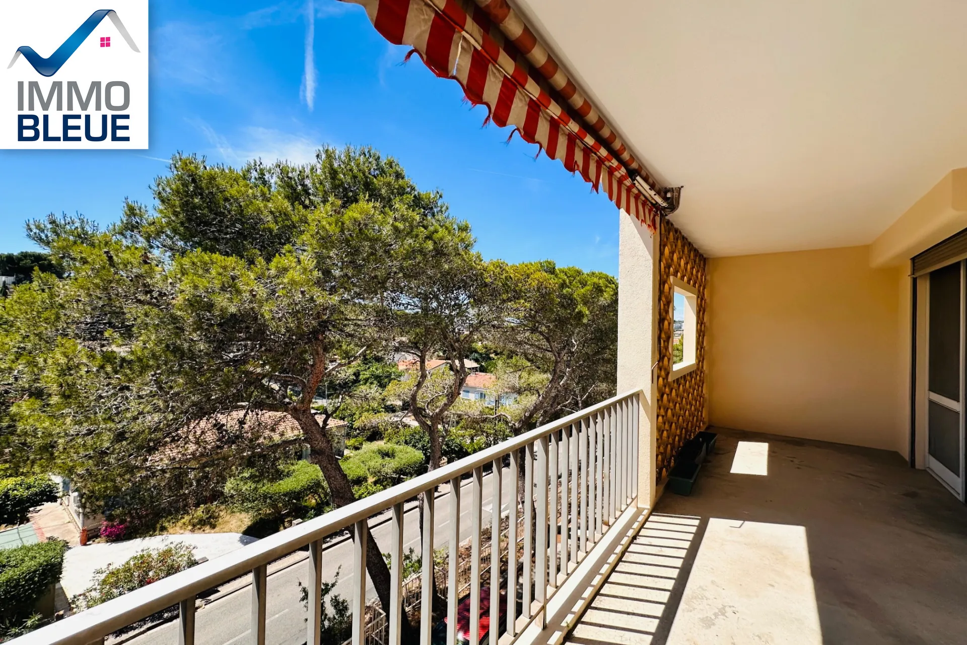 Vente appartement 5 pièces avec terrasse et cave à Martigues Jonquières