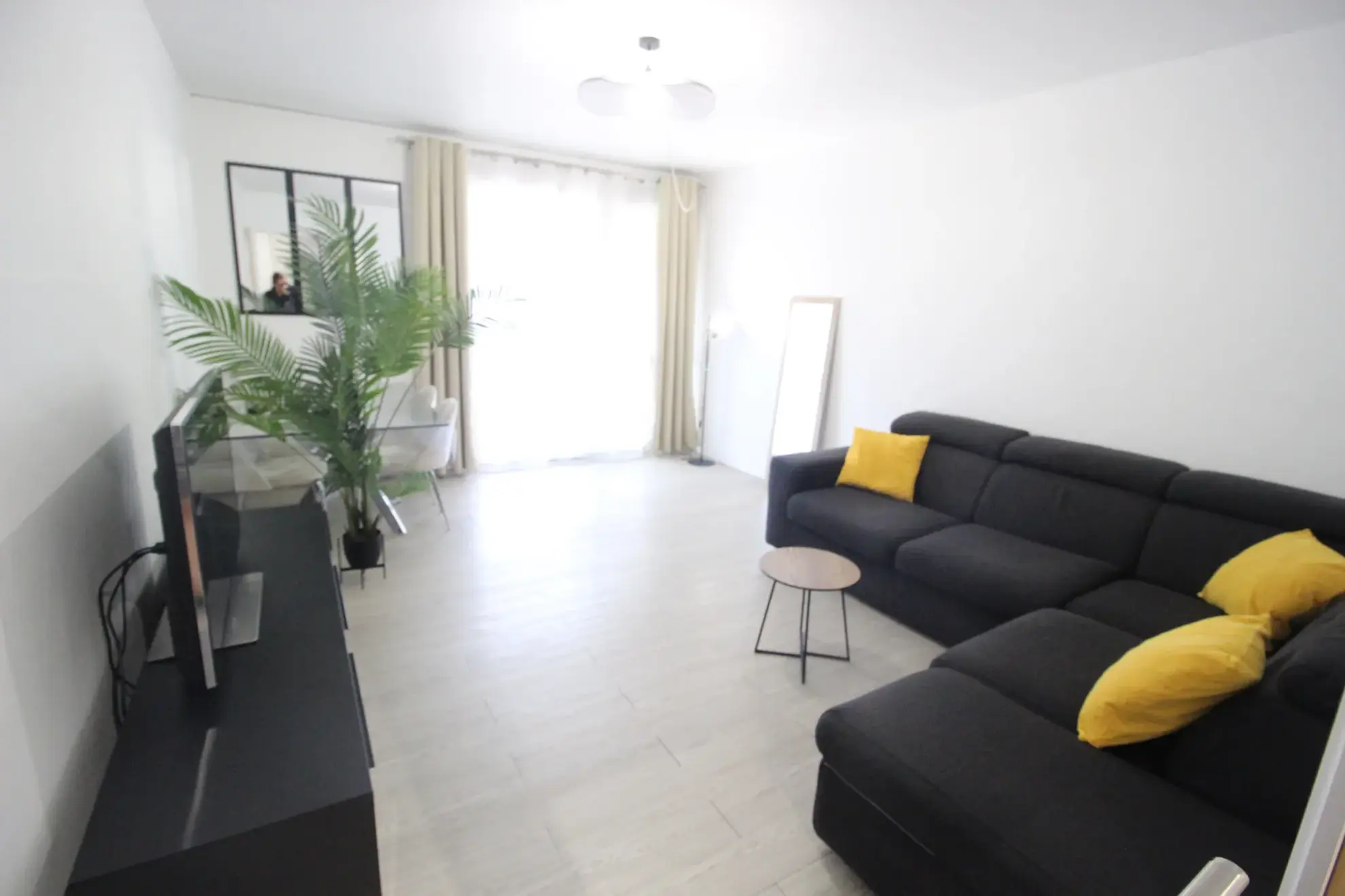 Appartement F4 de 84 m² à Boissy-Saint-Léger à 10 min du RER avec balcon et parking