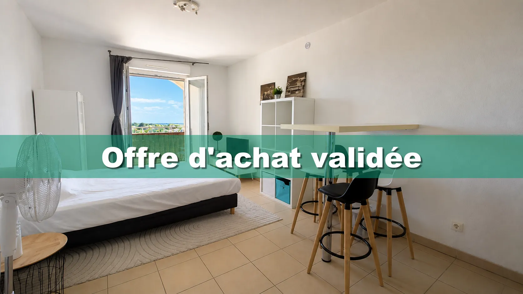 Studio meublé avec vue dégagée, piscine et potentiel locatif à Signes