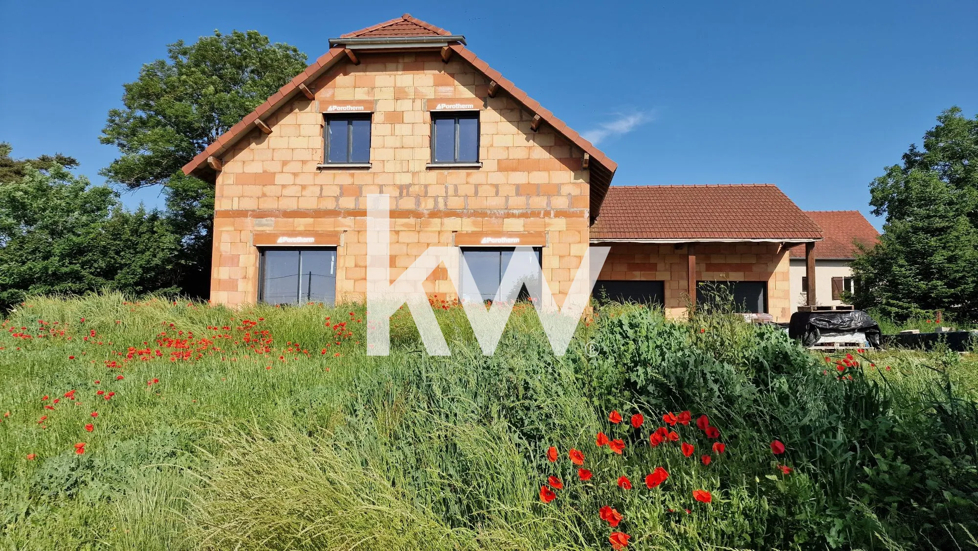 Maison à construire à Malans (70) sur 14 ares avec potentiel et vue panoramique