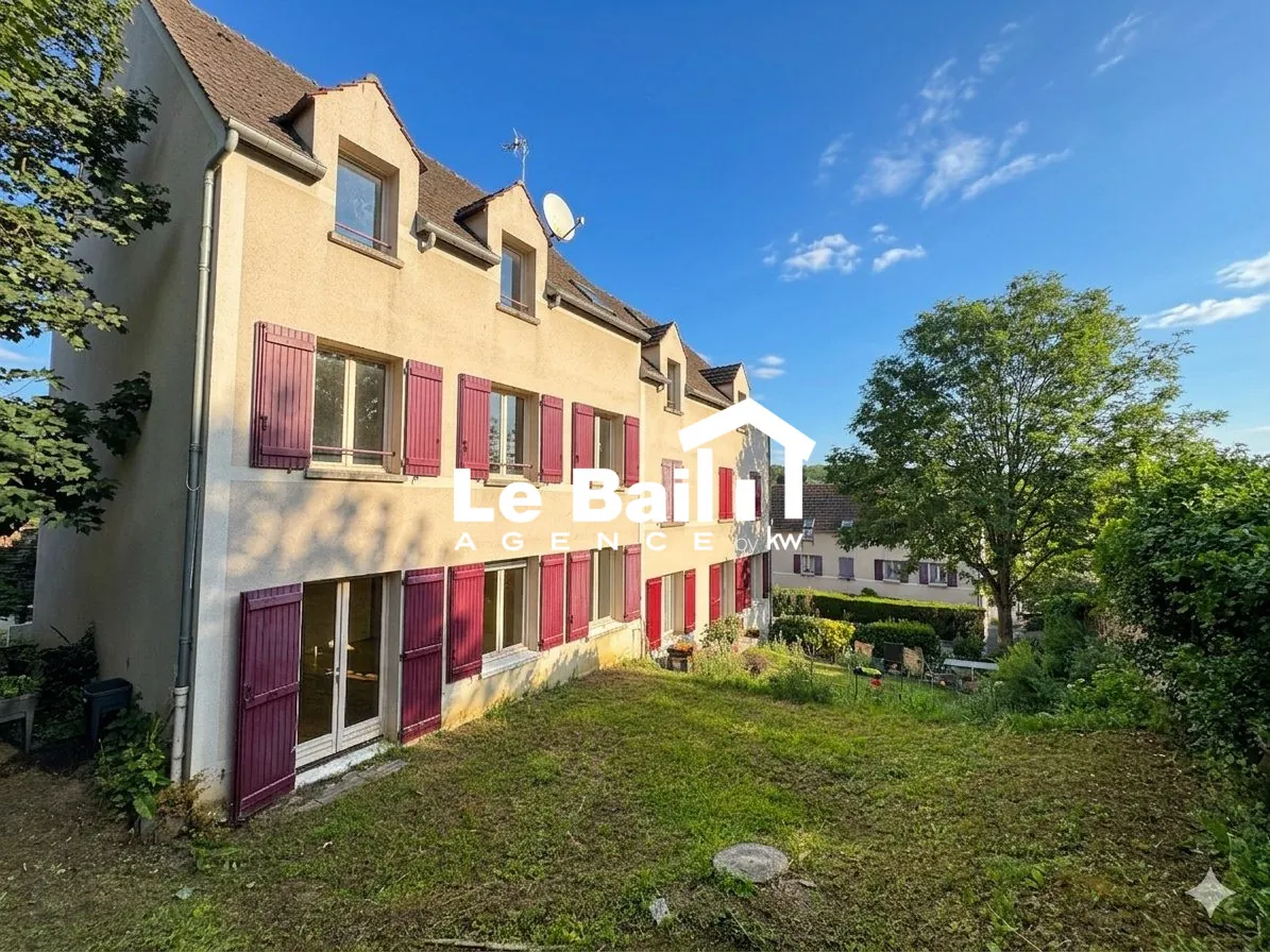 Appartement lumineux de 57 m² avec jardin à Osny, proche gare et commerces
