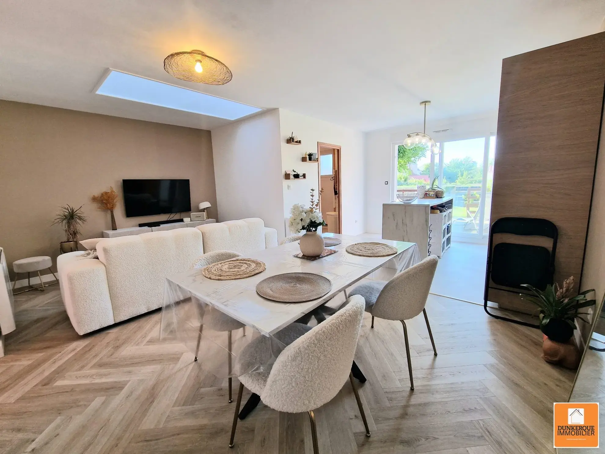 Appartement rénové de 65 m² avec terrasse à Coudekerque-Branche
